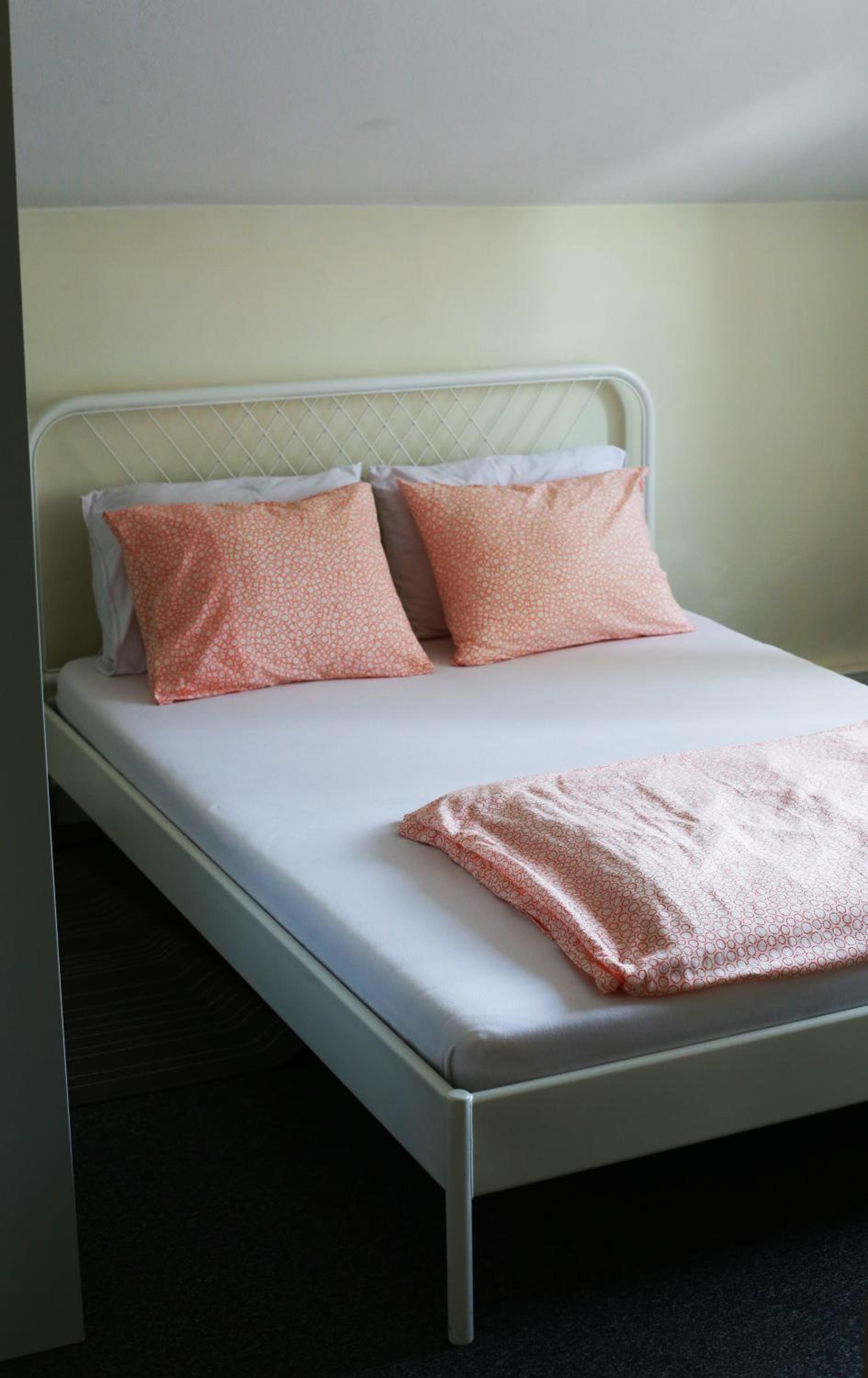 Standard Double Room - Photo 3