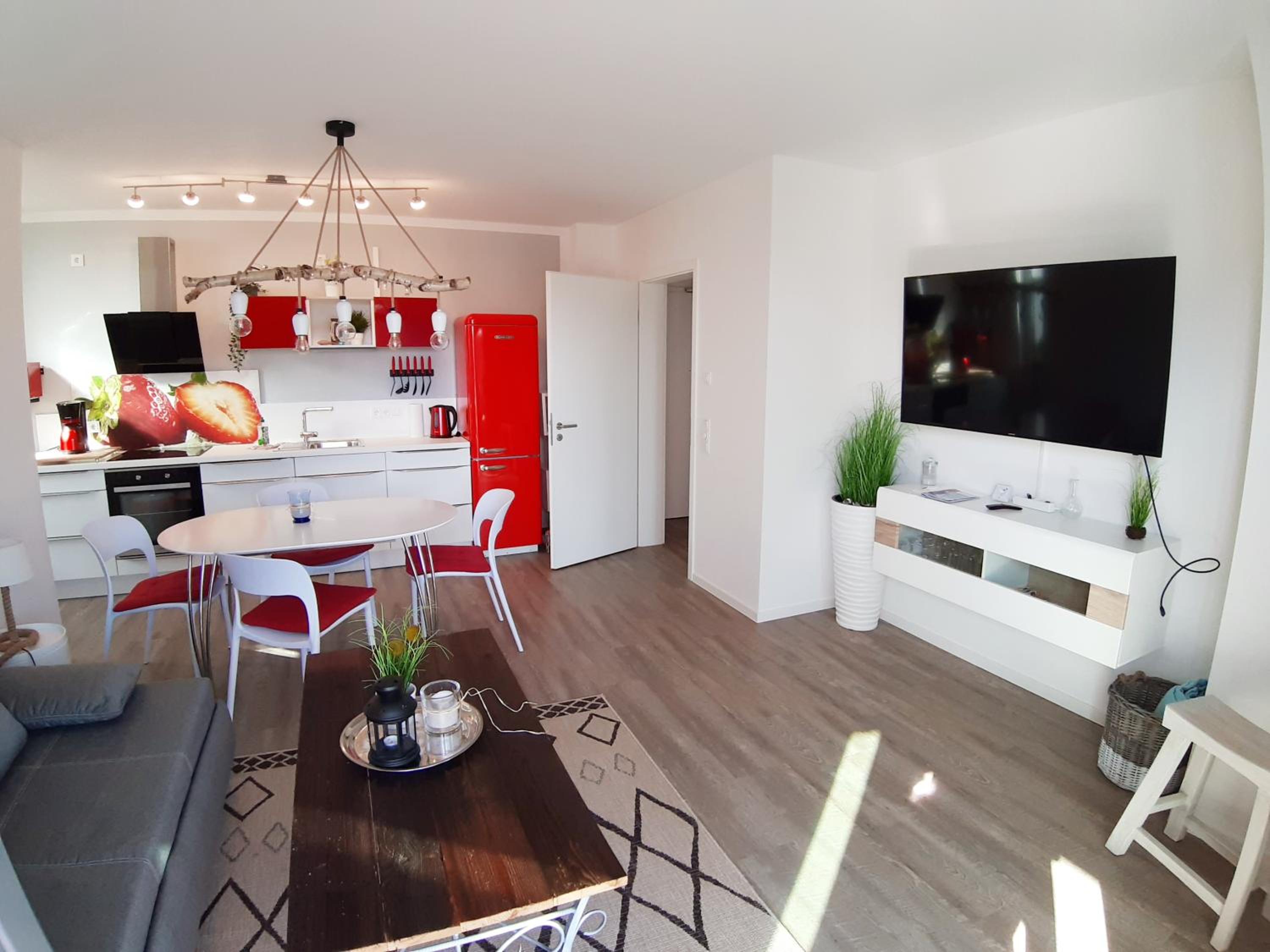 Apartment with Terrace photo 2