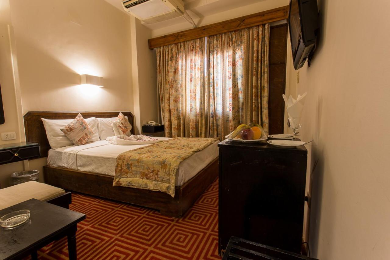 Superior King Room photo 1