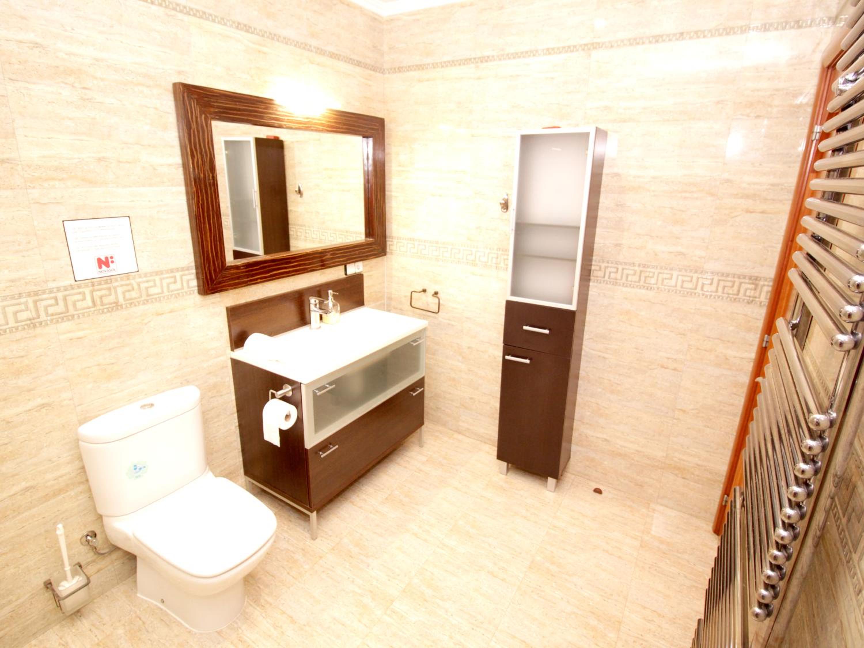 Villa photo 3