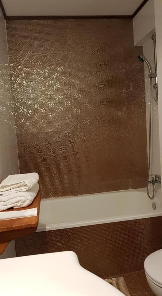 Family Room with Bathroom - Photo 4