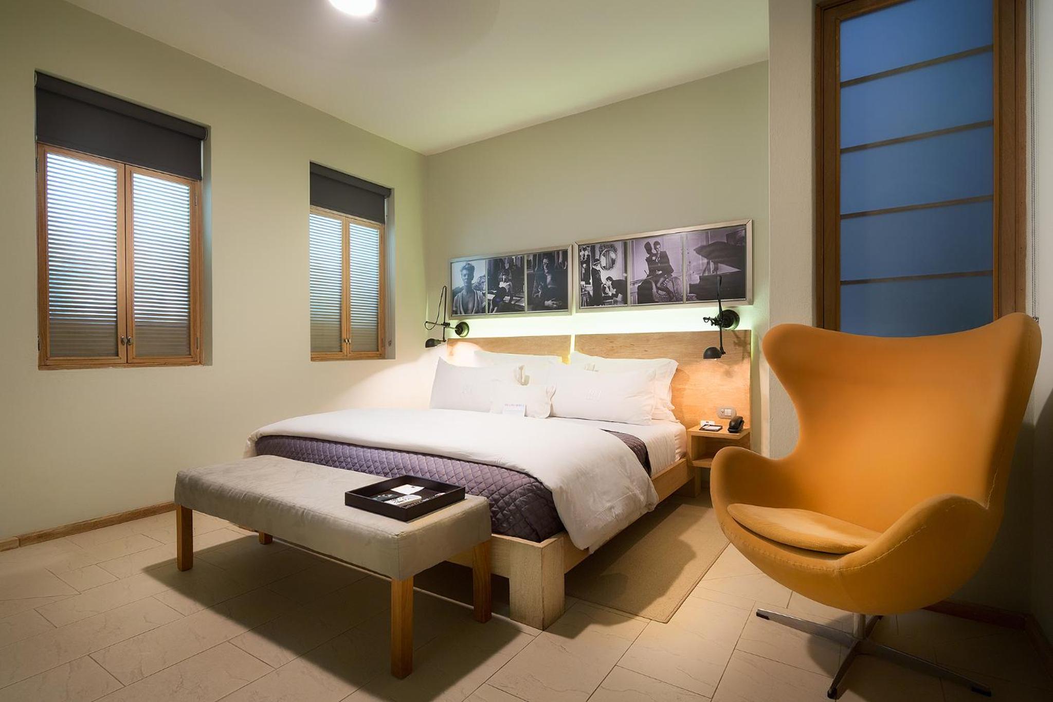 La Esquina Deluxe Suite - King Bed thumbnail 6