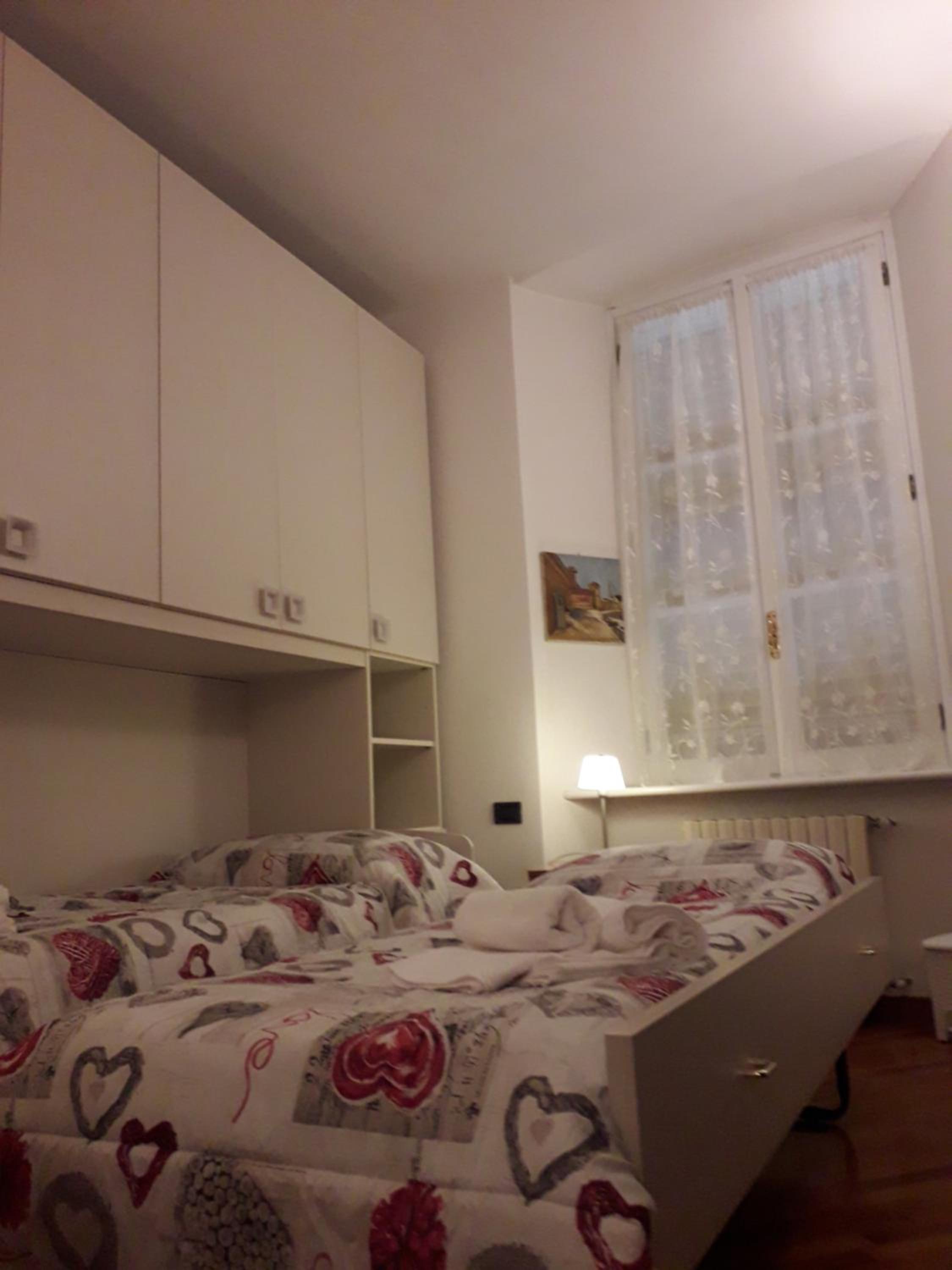 Two-Bedroom House - Photo 30
