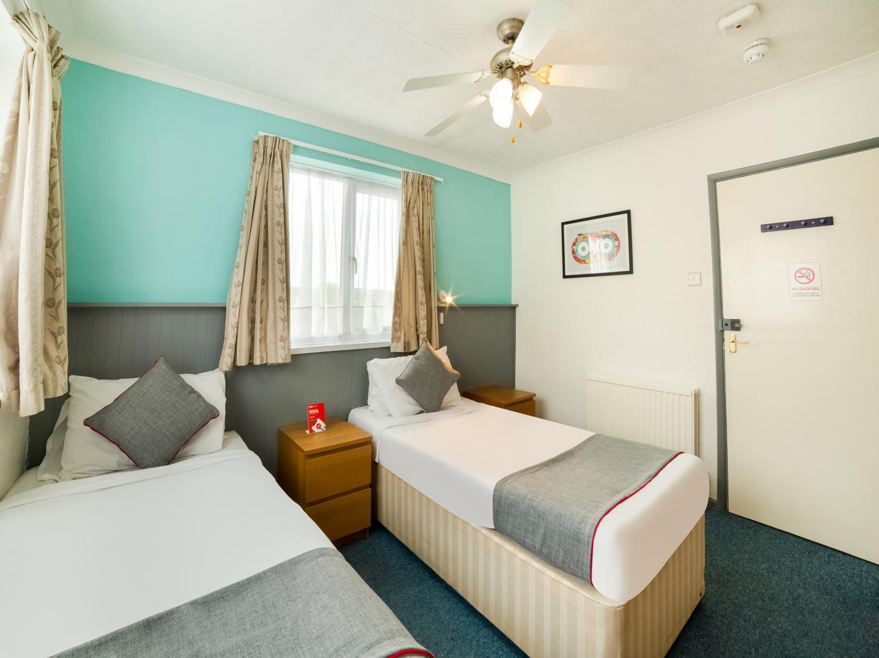 Standard Twin Room photo 1