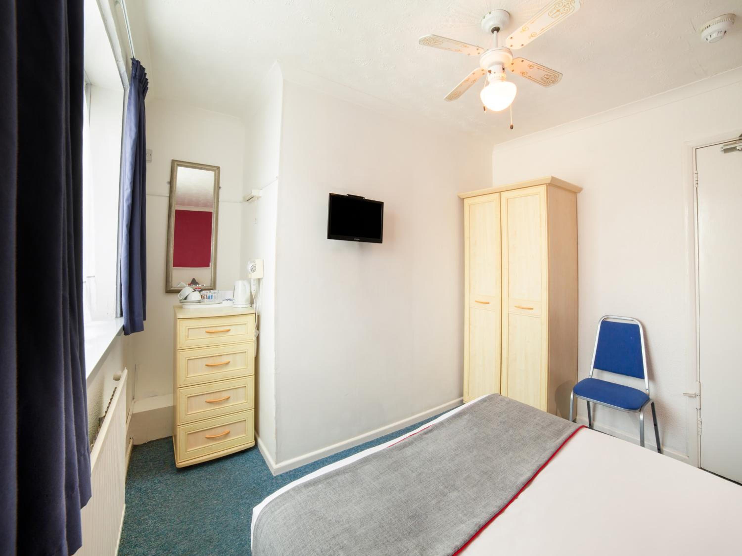 Double Room with Sea View photo 3
