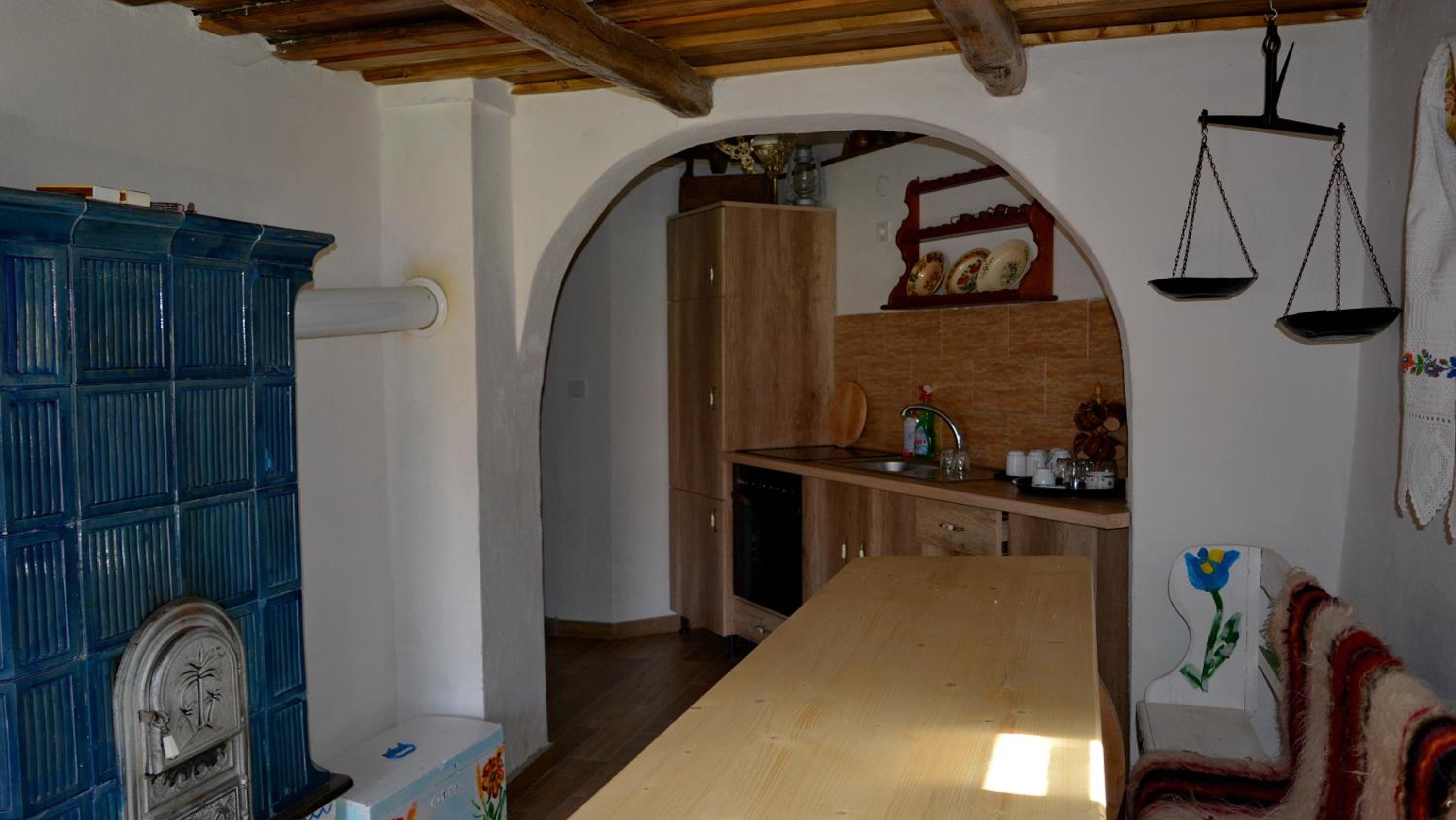 Two-Bedroom House - Photo 11