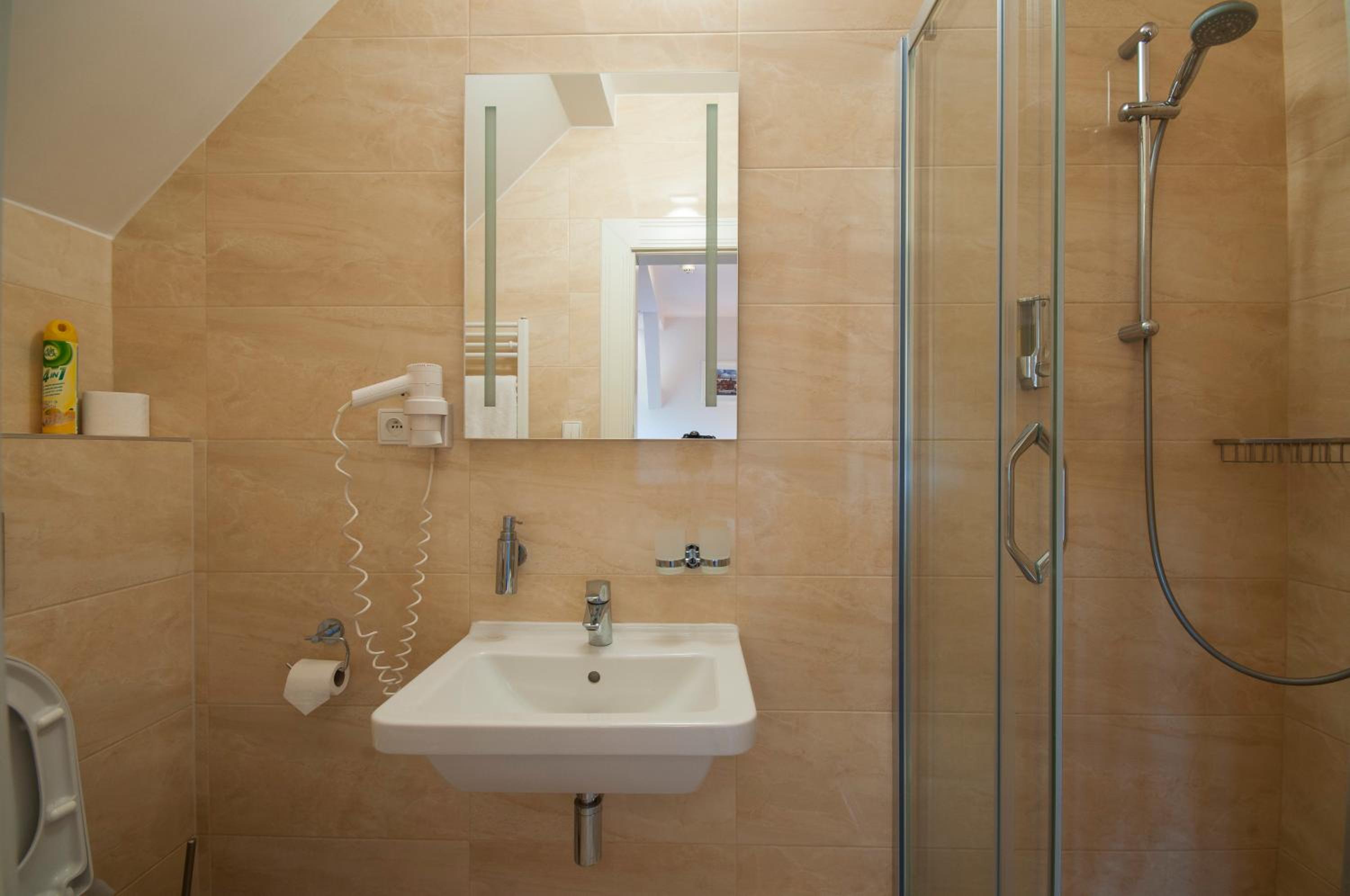 Standard Single Room photo 3