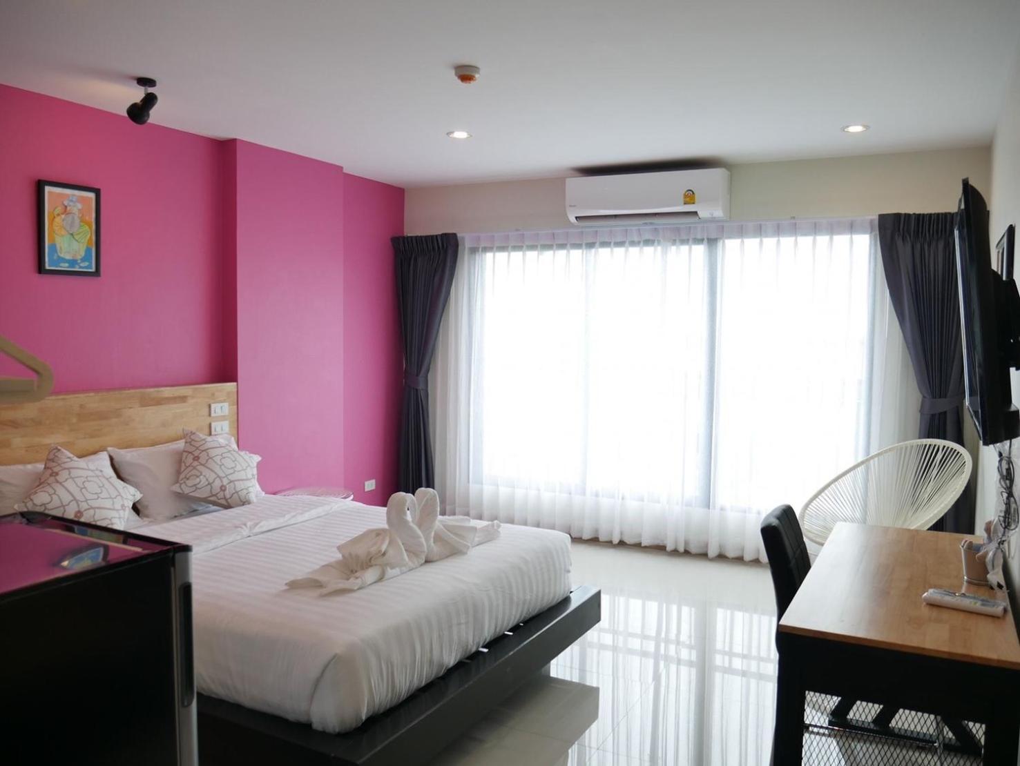 Double Room with Balcony - Photo 1