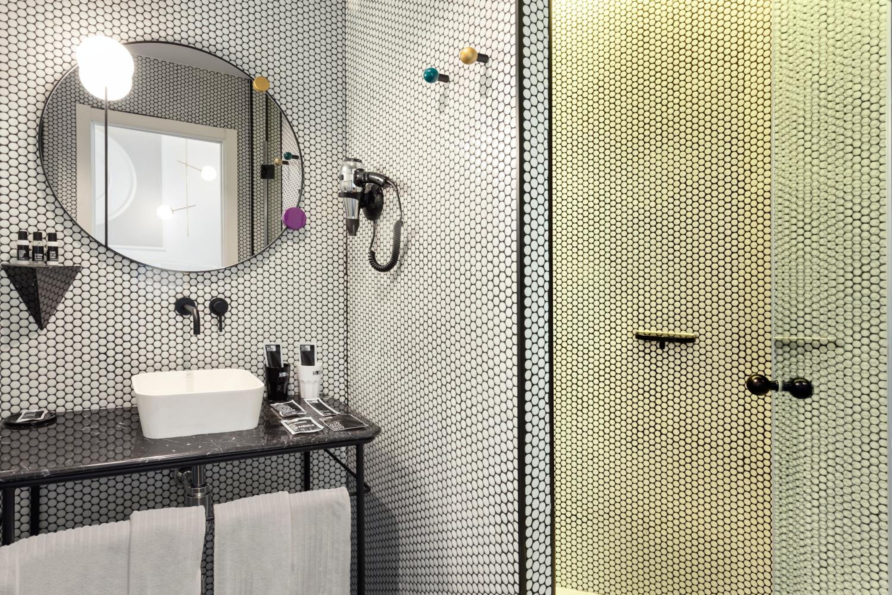 Standard Double or Twin Room photo 3