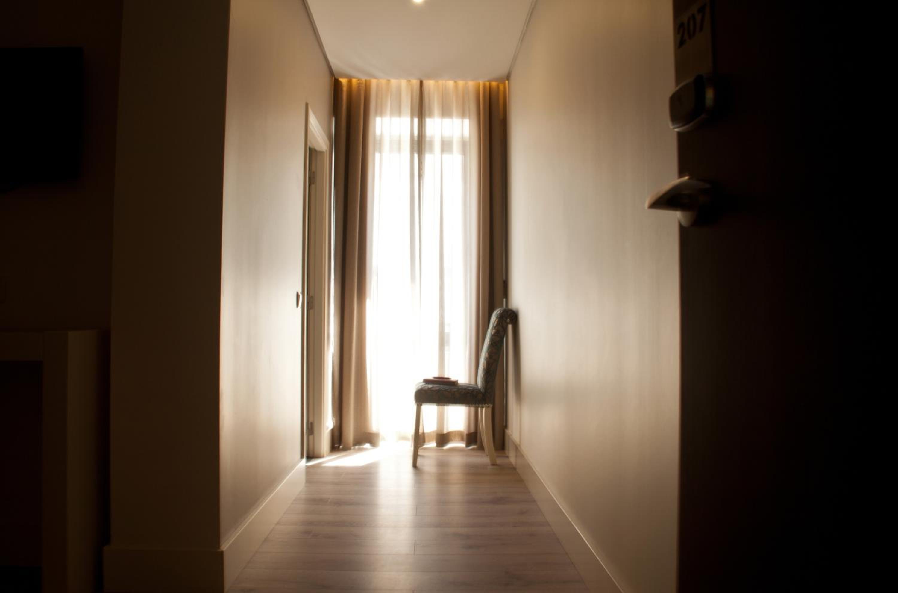 Single Room photo 3