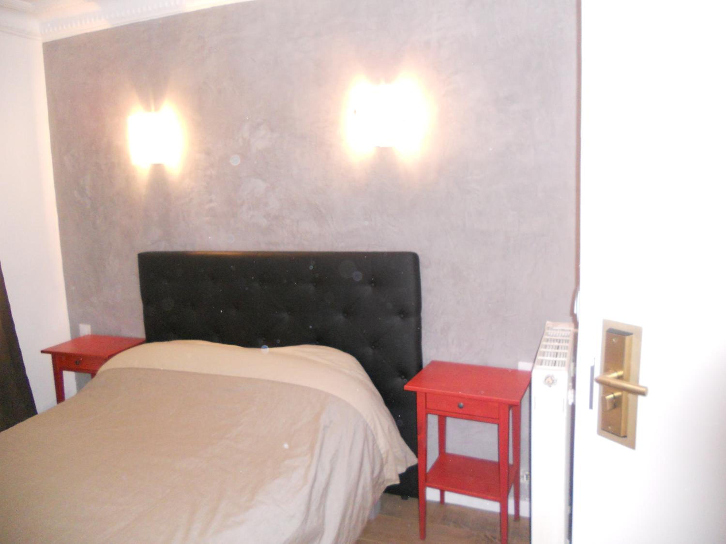 Large Double Room photo 1