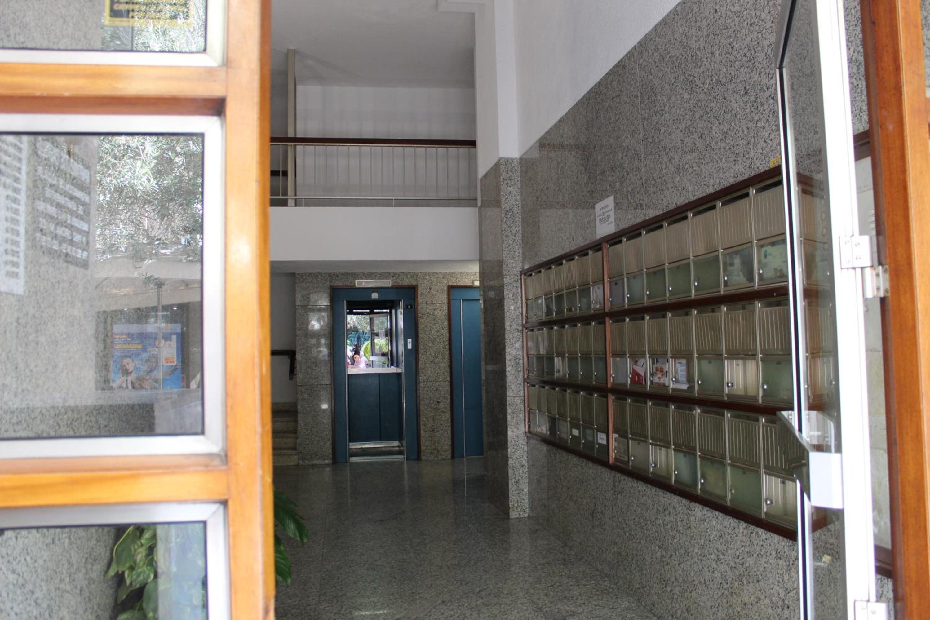 Apartment - Photo 32