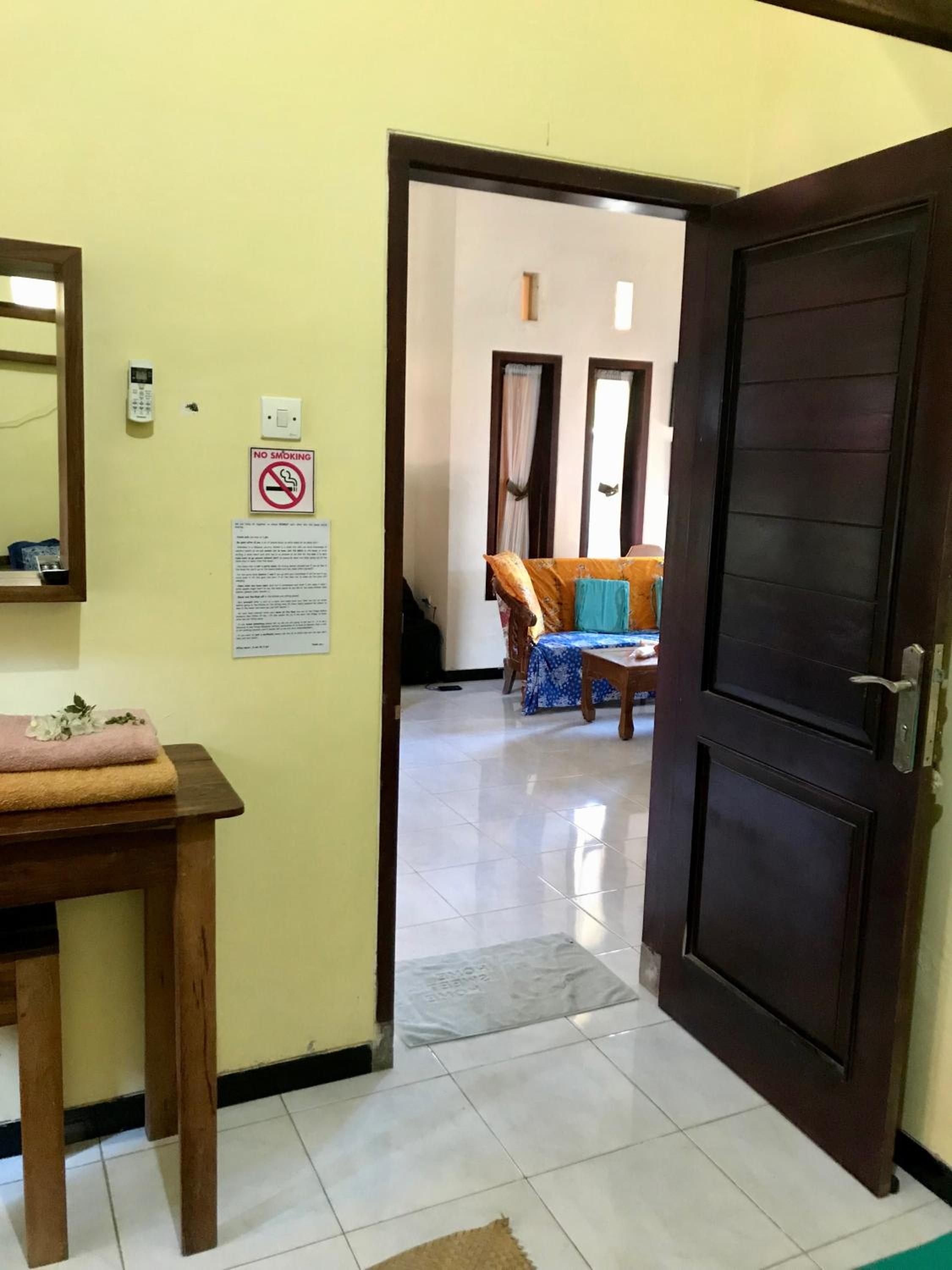 Double Room with Air Conditioning - Photo 5