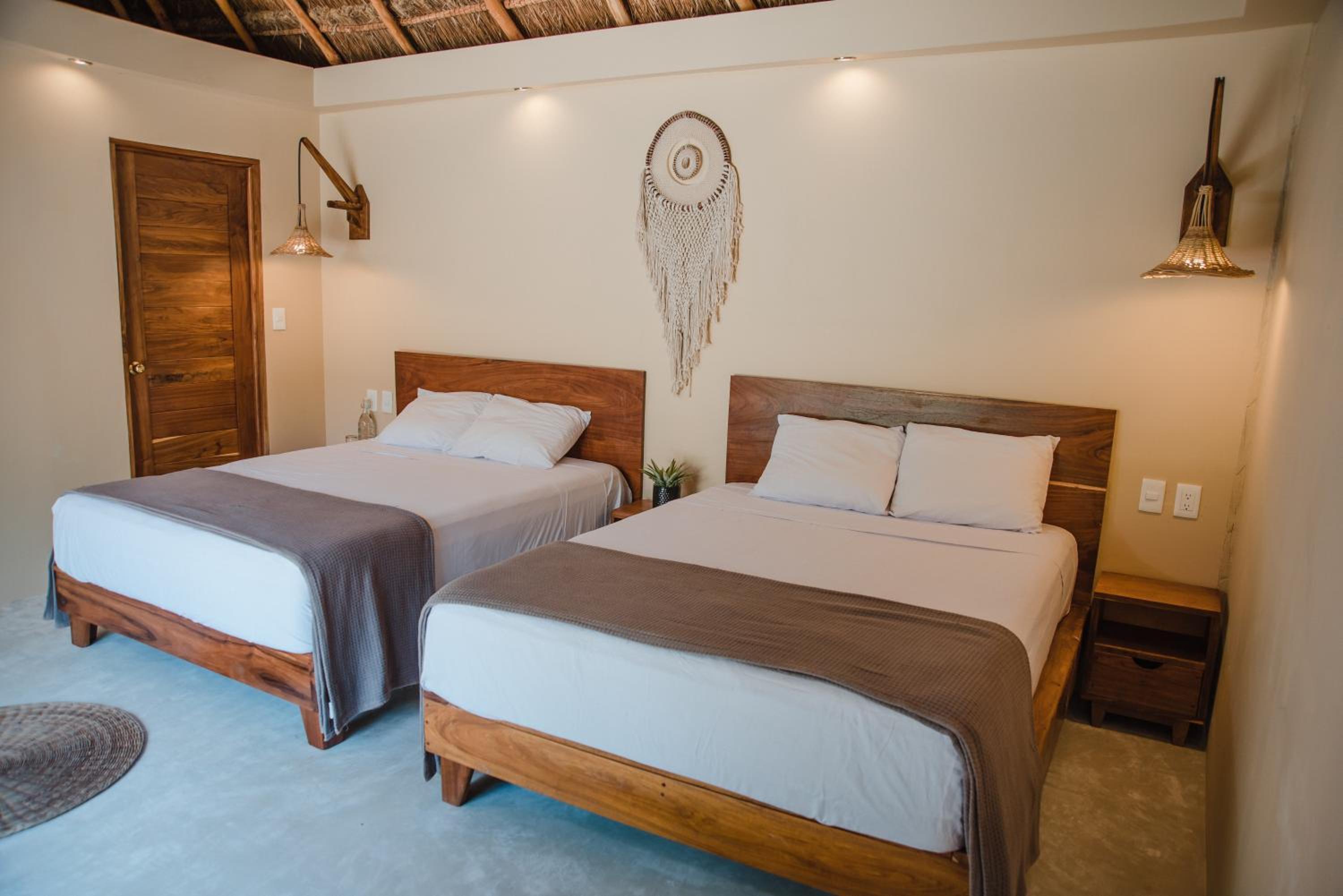 Standard Quadruple Bungalow - Photo 4