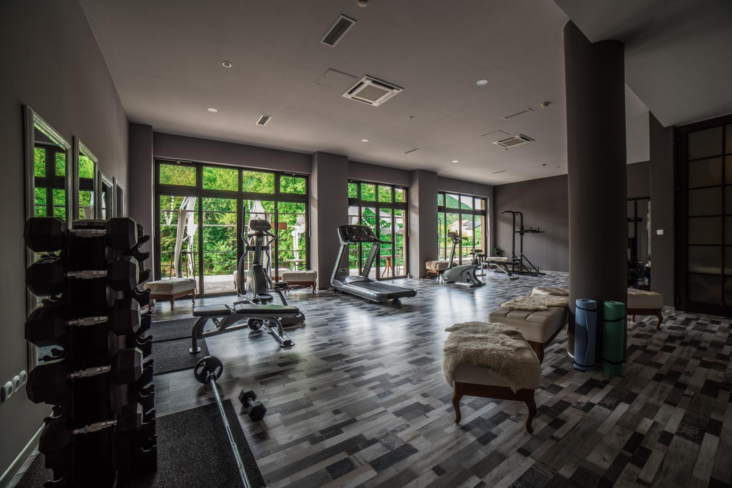 Standard Triple Room with Street View - Photo 13