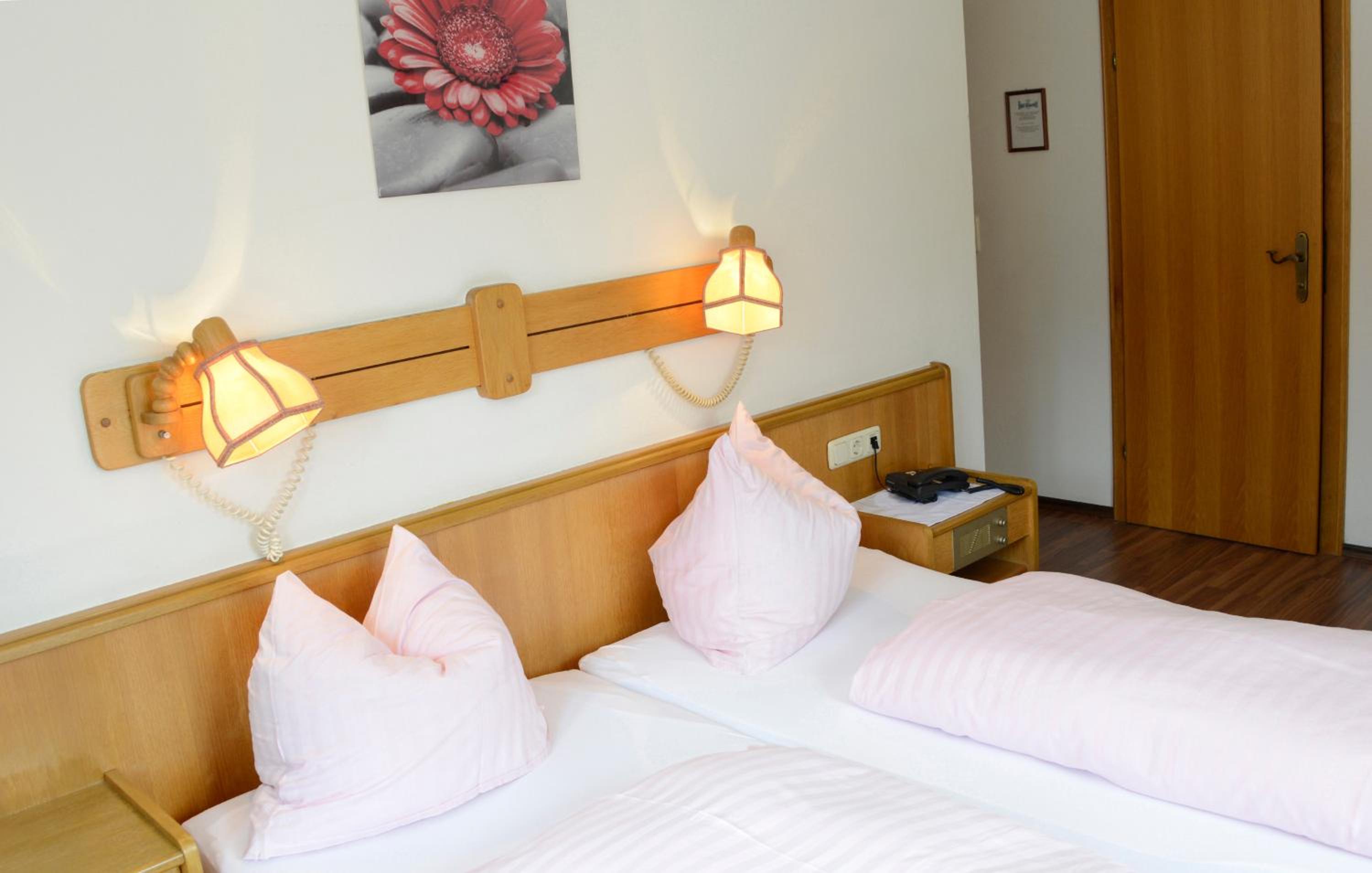 Double Room - Photo 3