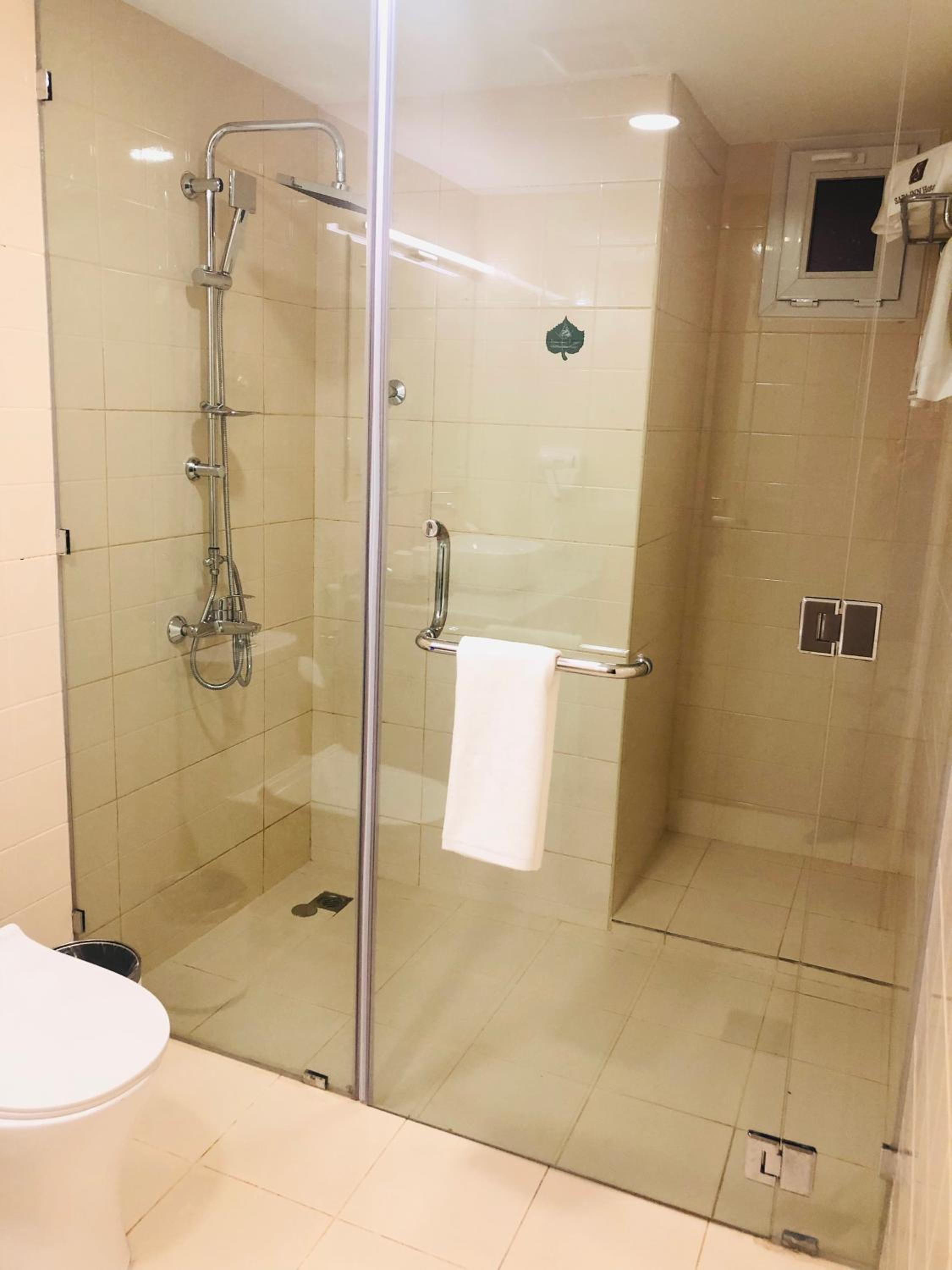 Standard Double Room - Photo 14