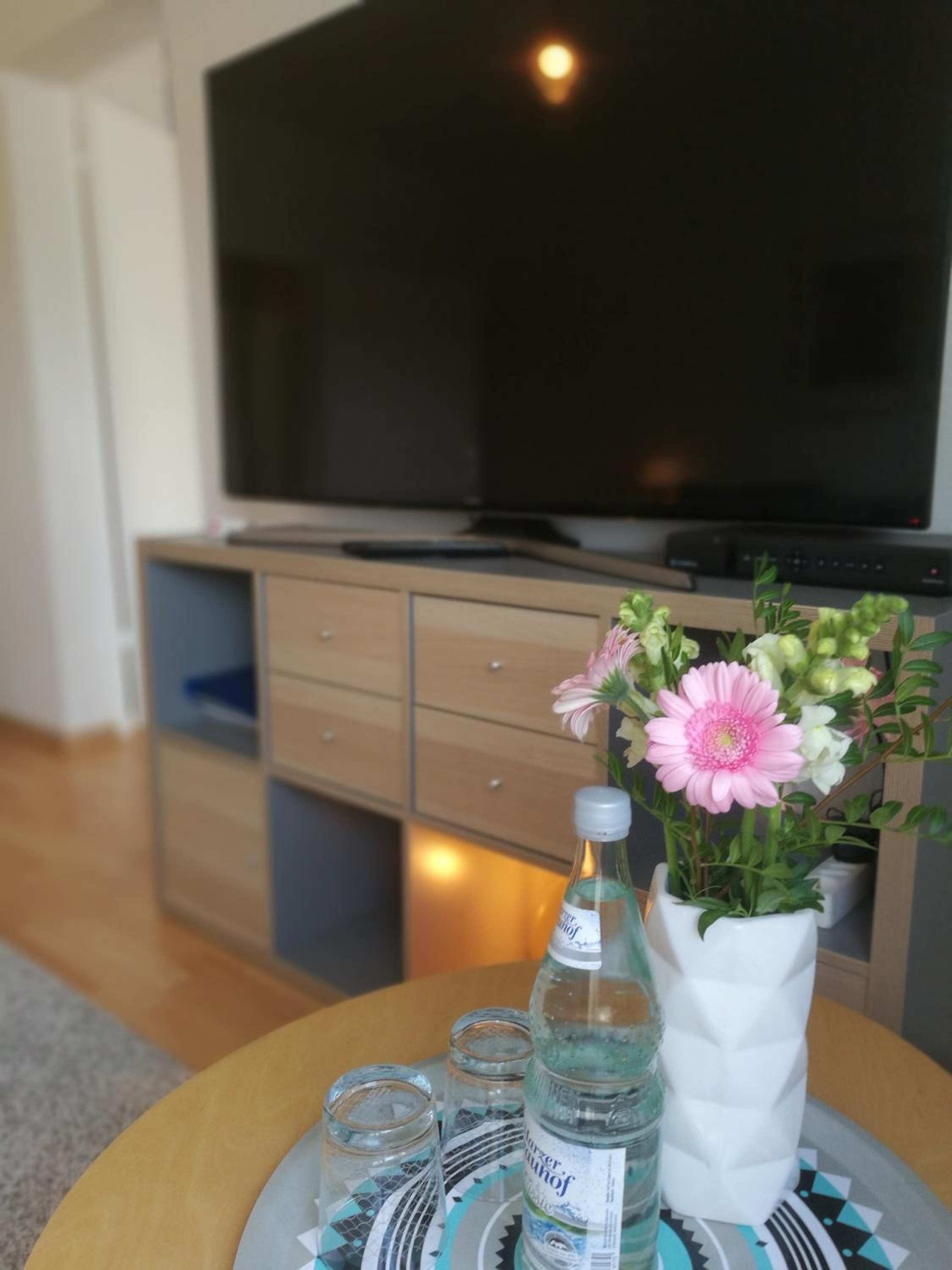 Apartment photo 3