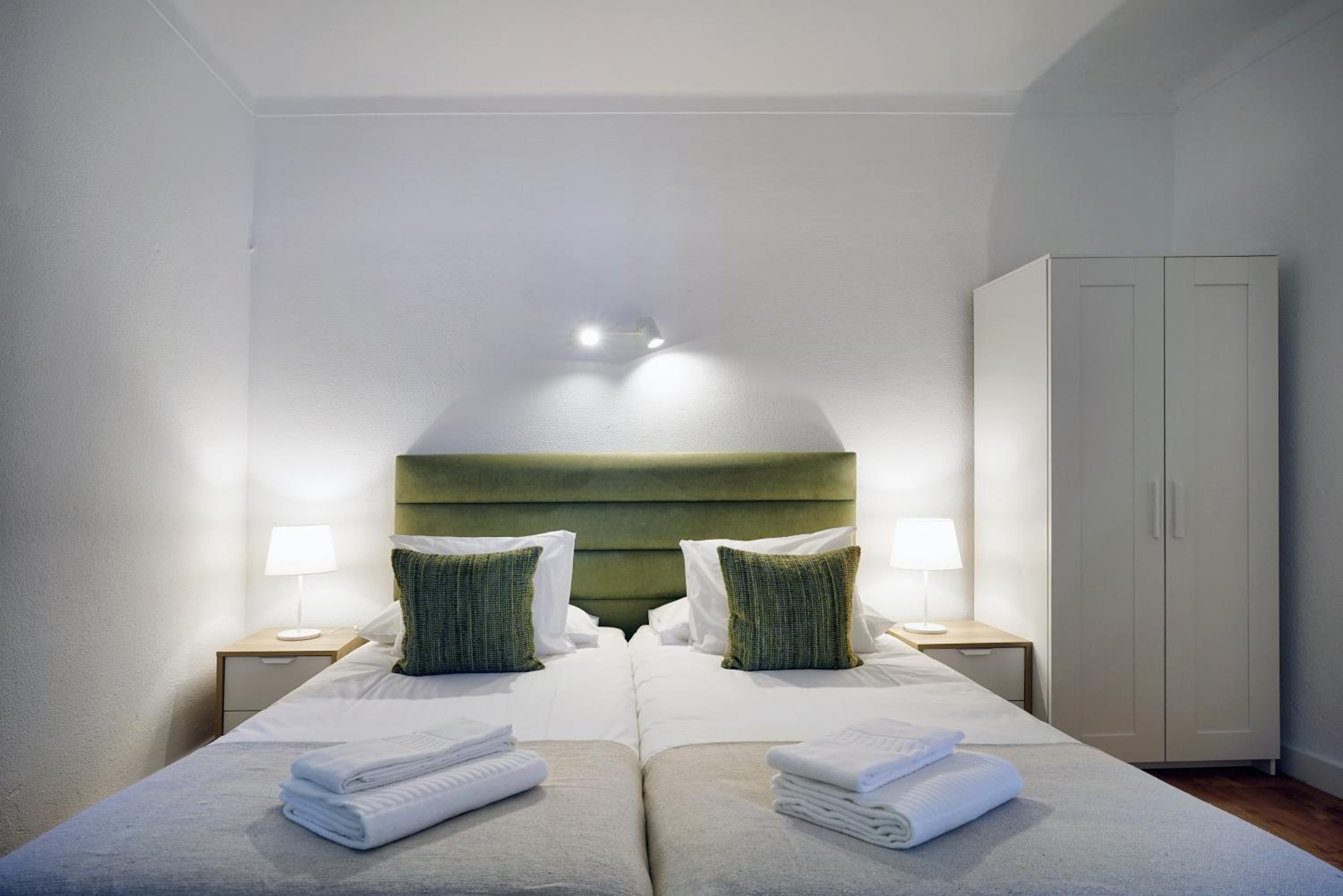 Superior Twin Room - Photo 3