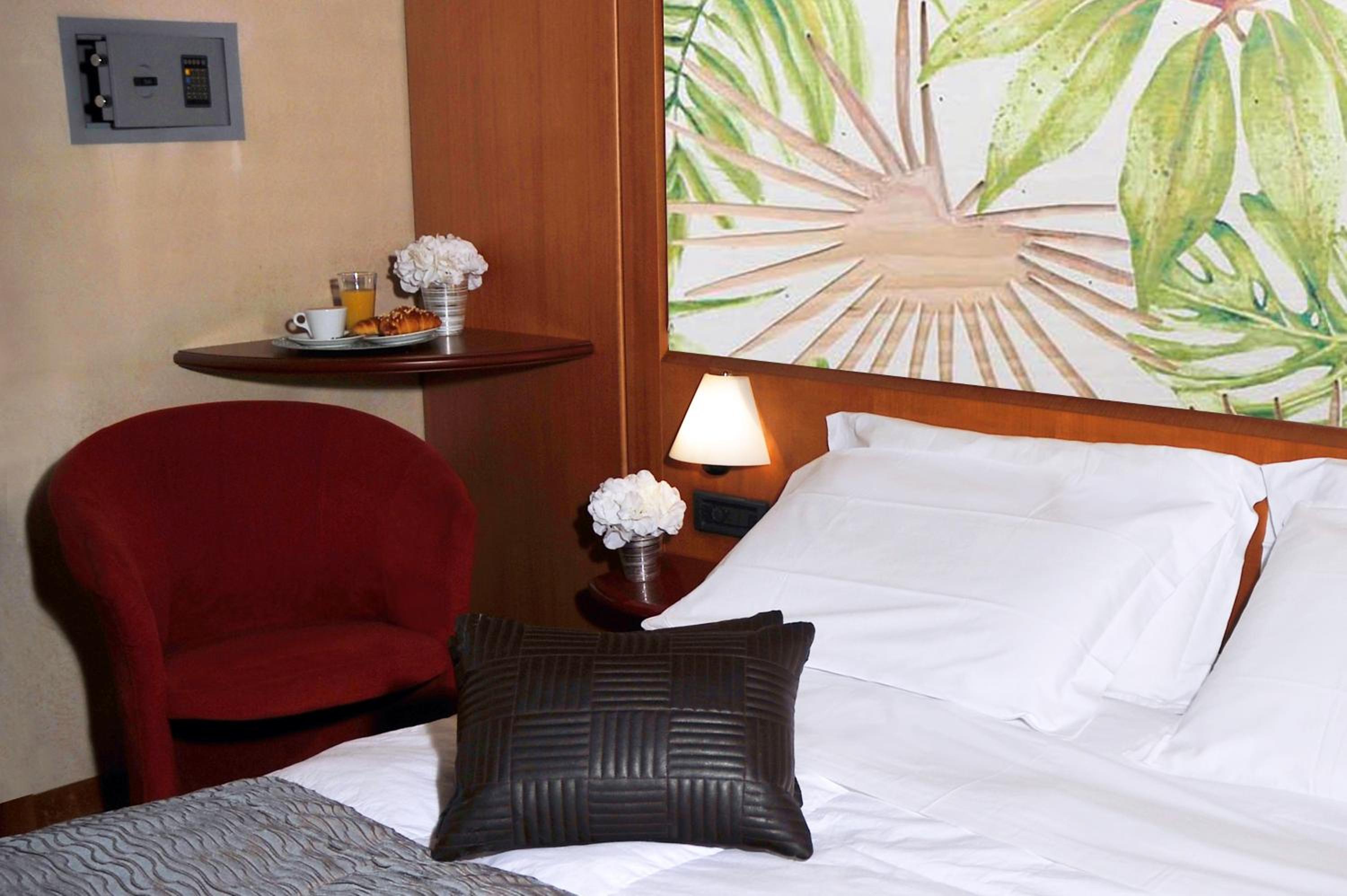 Triple Room - Photo 5