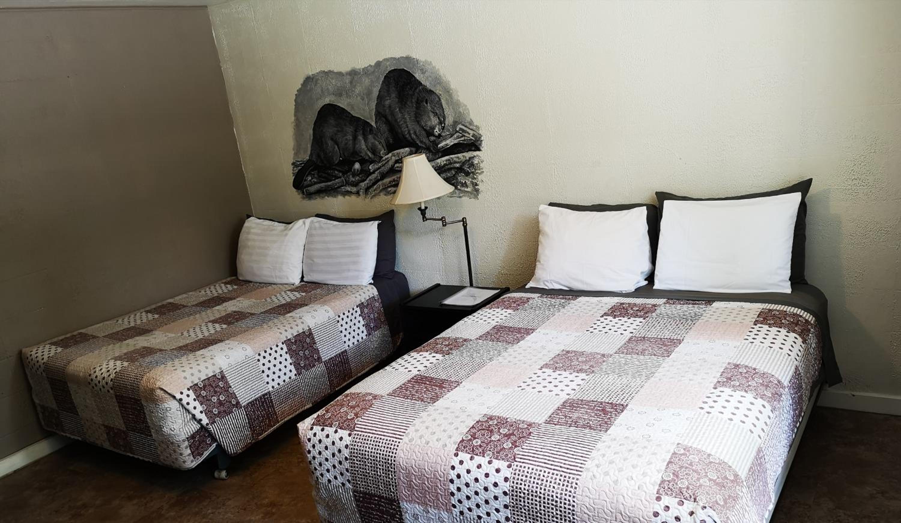 Basic Double Room photo 1