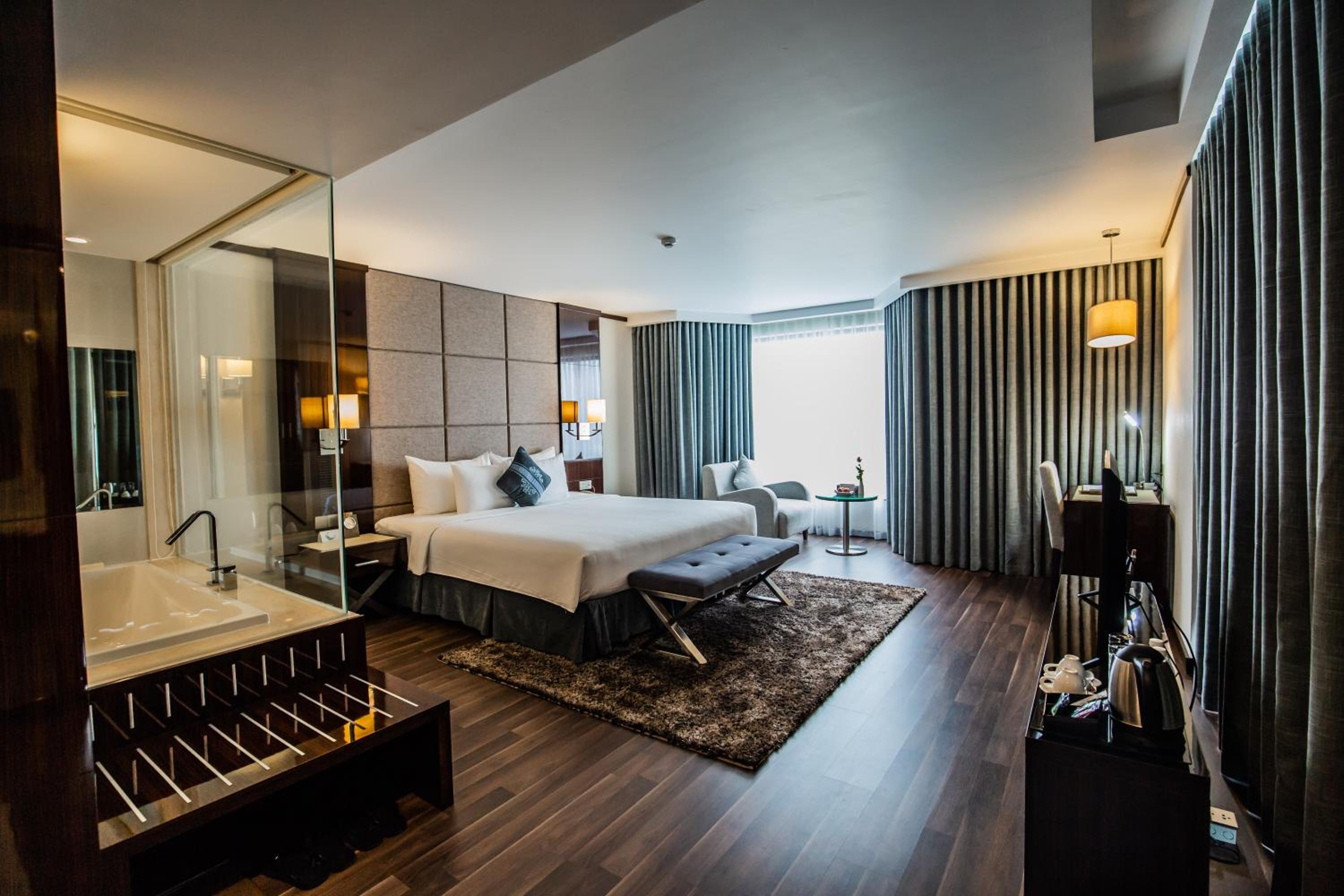 King Room with Sea View - Photo 6
