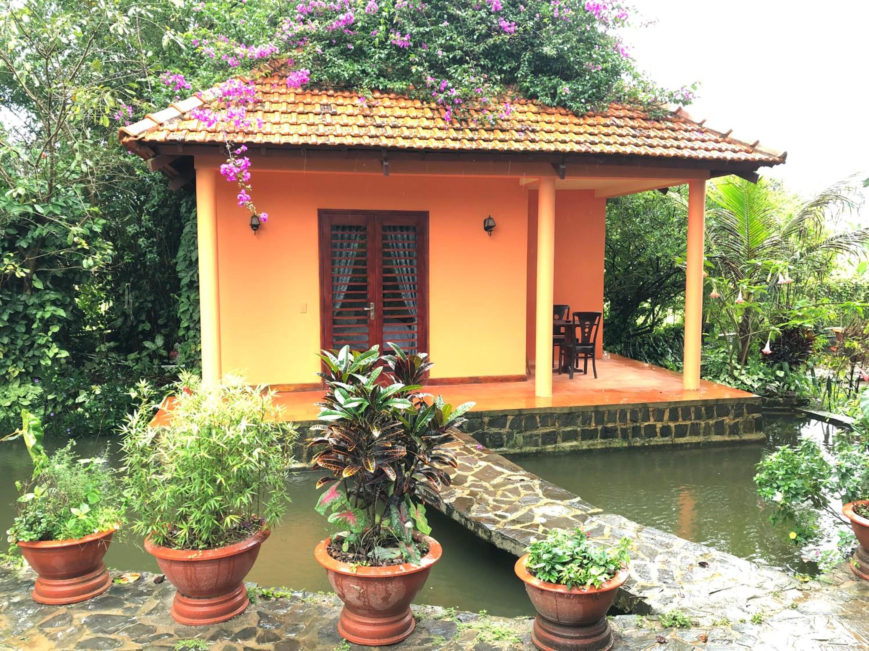 Deluxe Double or Twin Room with Garden View
