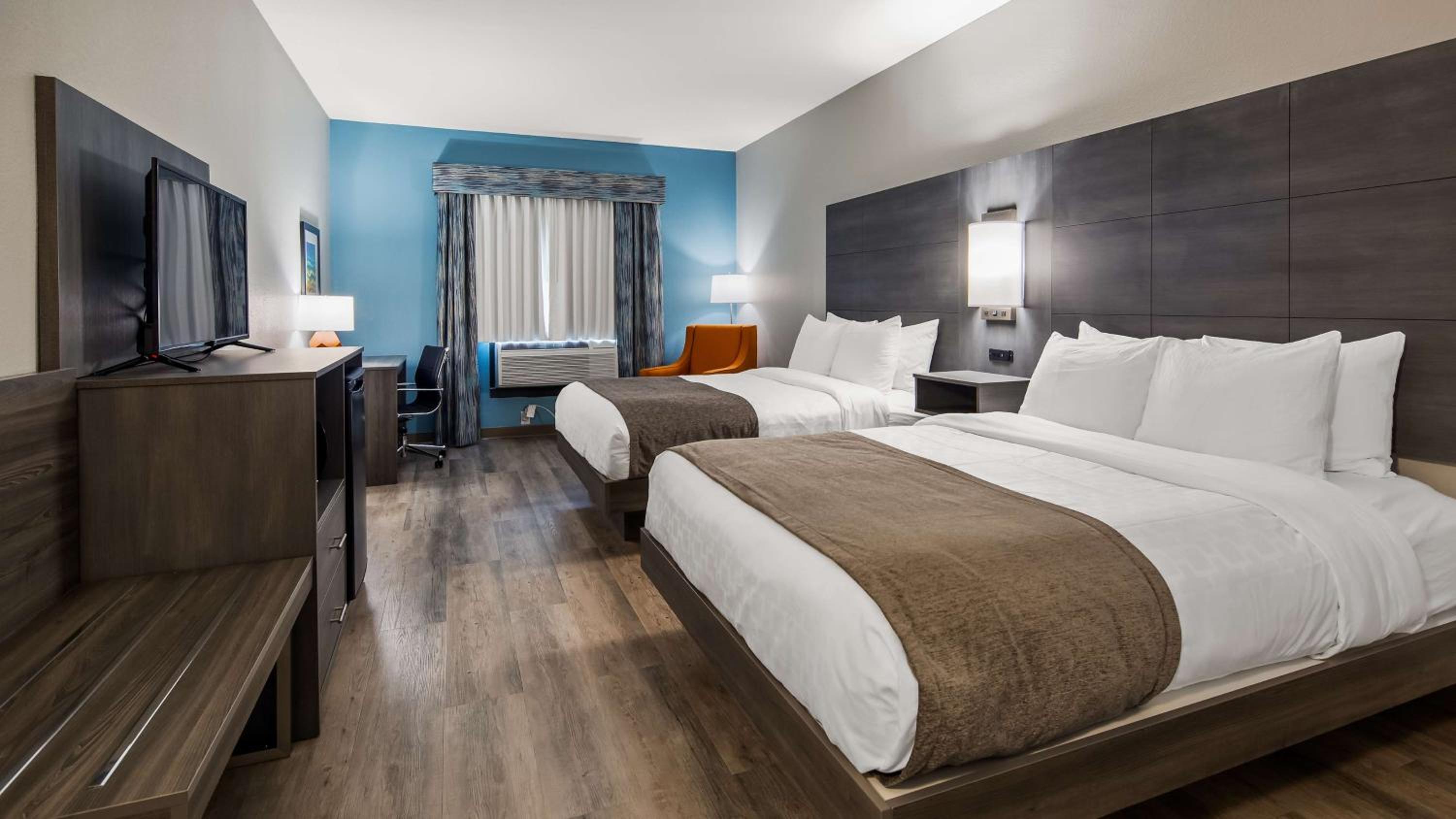 Queen Room with Two Queen Beds and Mobility Accessible Roll-In Shower - Photo 1