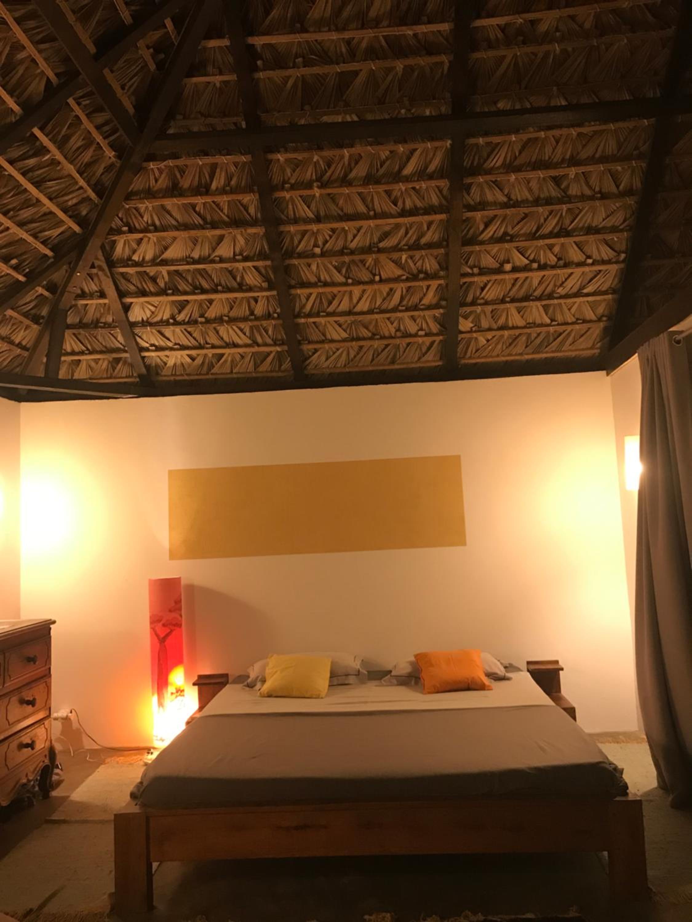 Deluxe Bungalow With Sea View photo 3