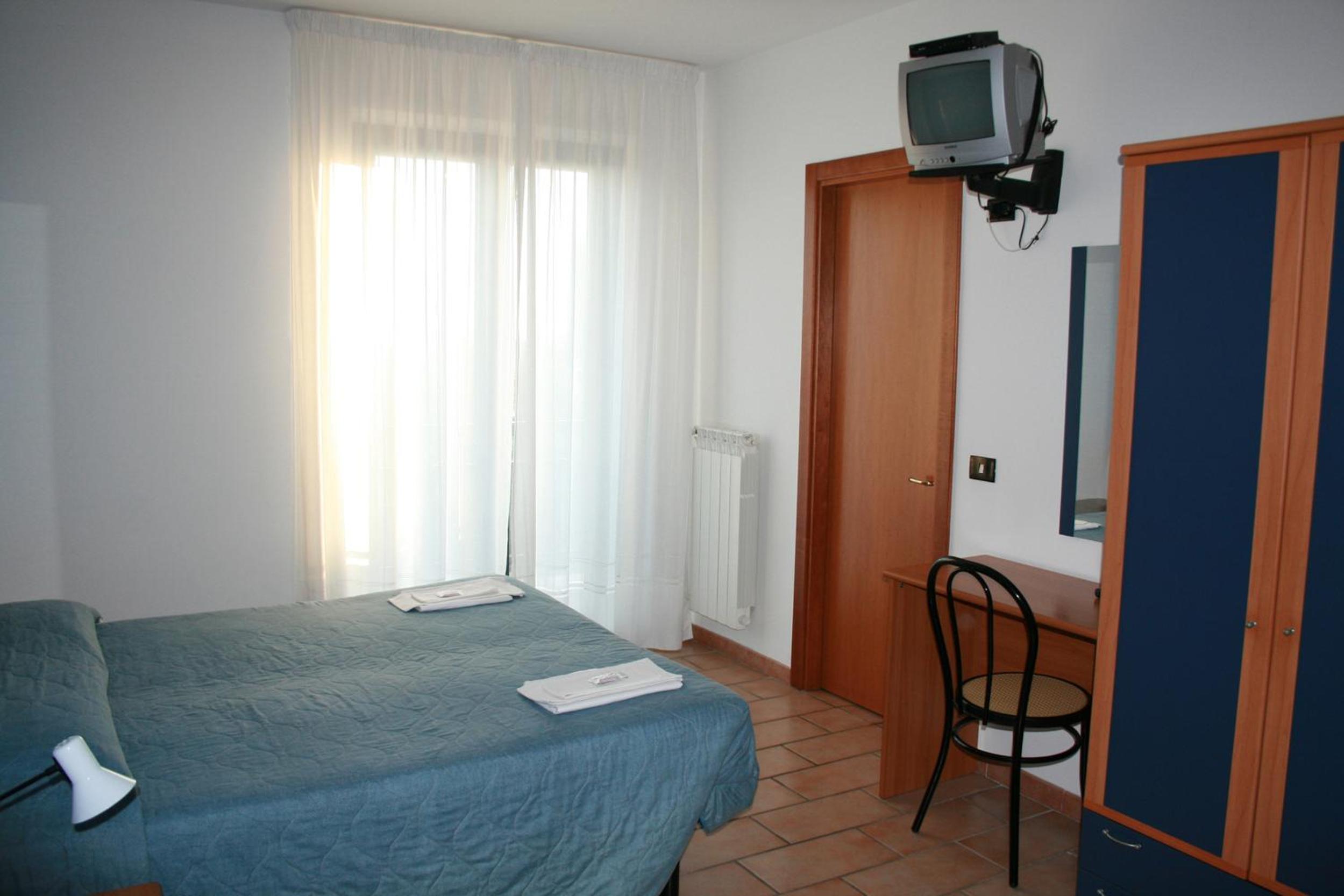 Standard Triple Room photo 1