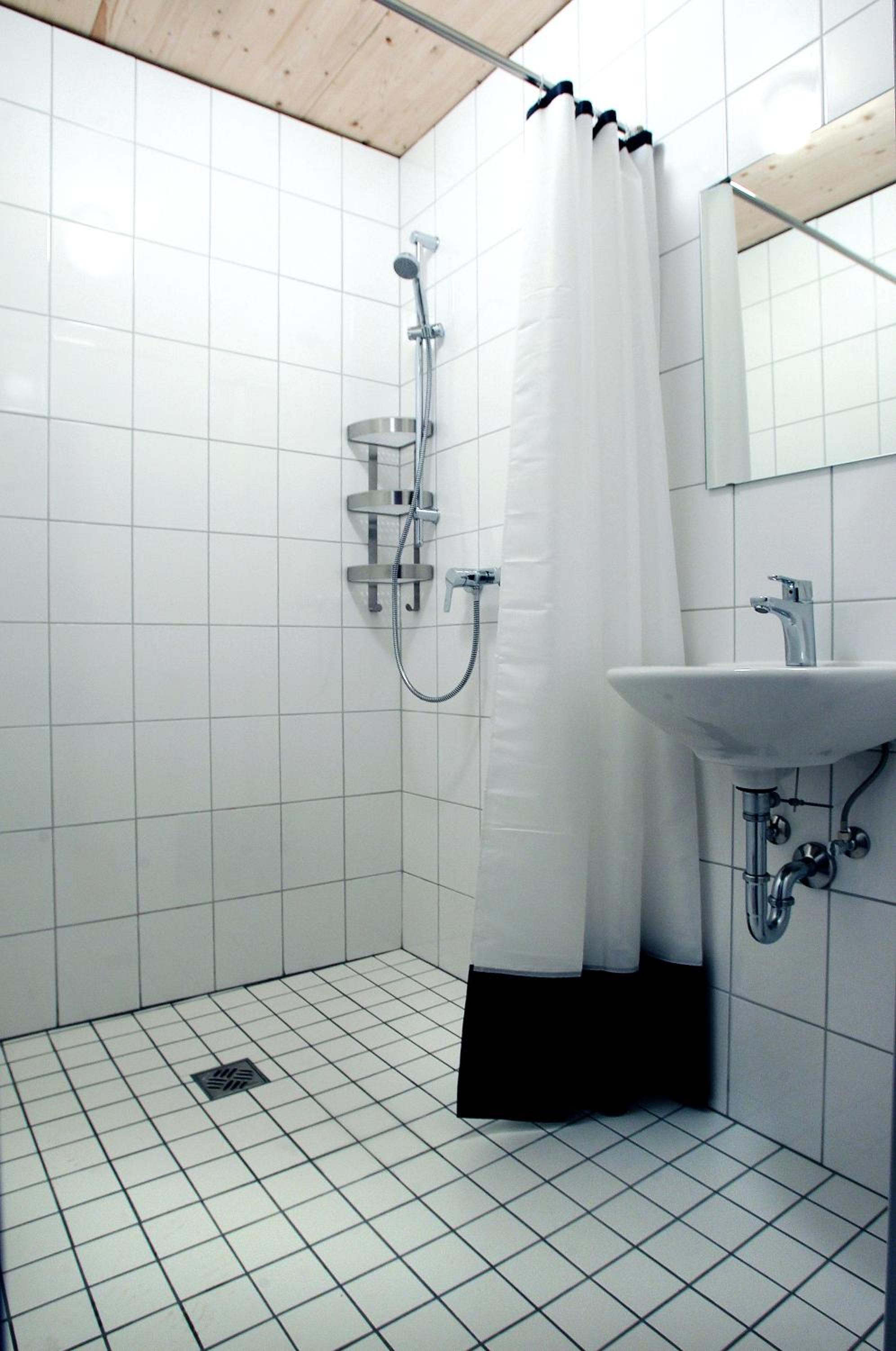 Double Room with Shared Toilet photo 3