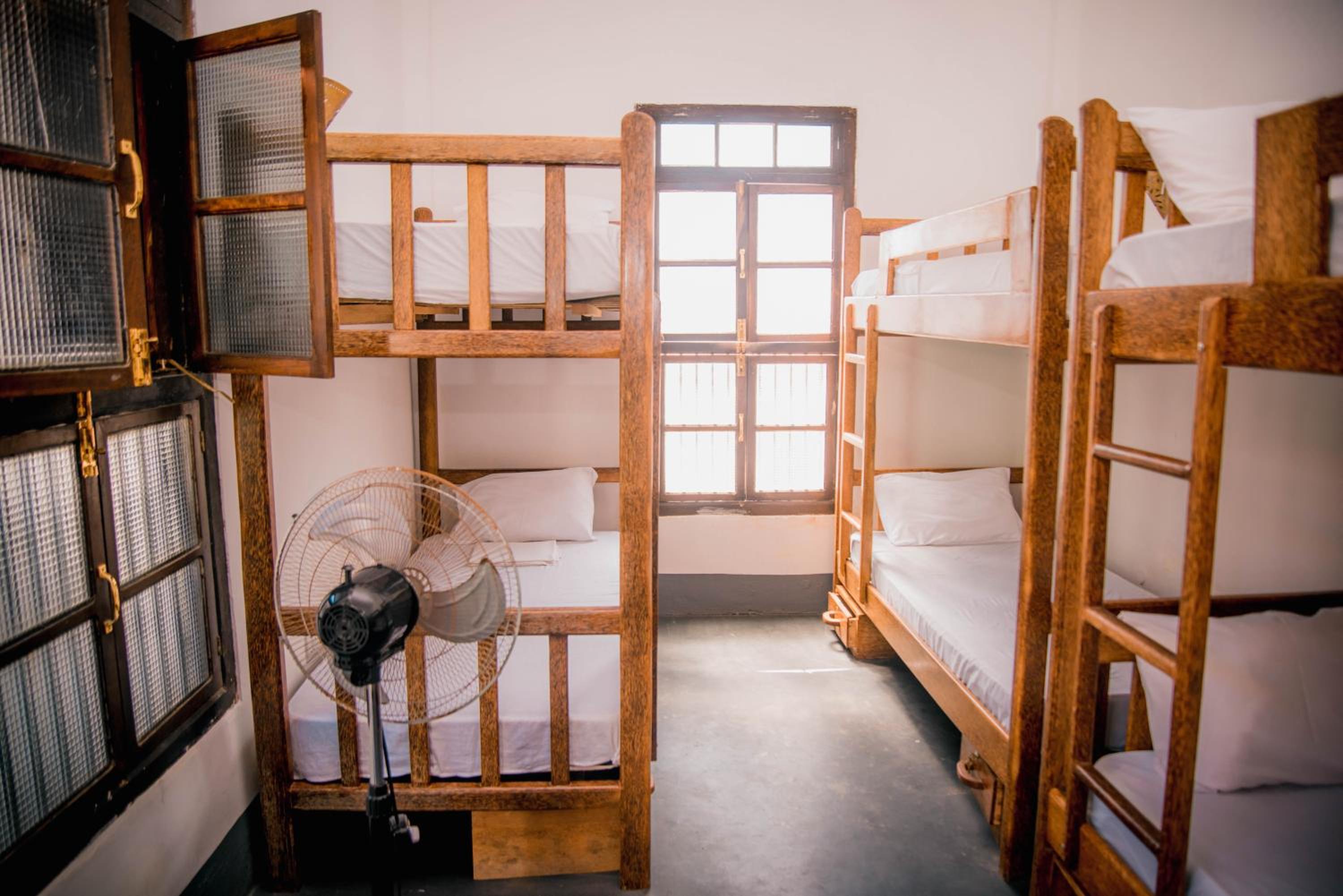 Bed in 6-Bed Female Dormitory Room photo 1