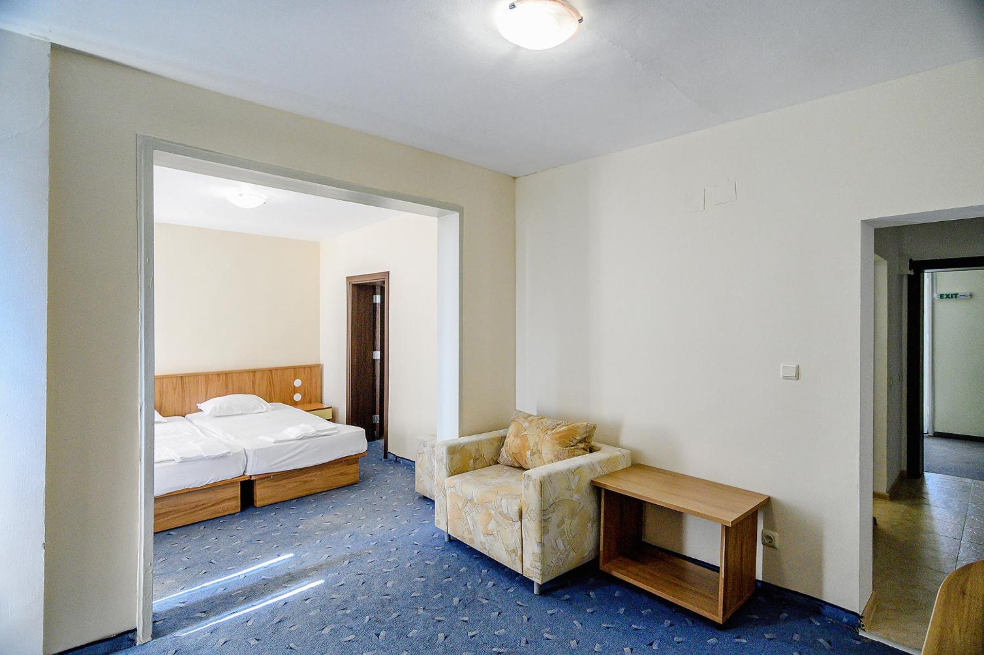 Studio with Balcony, Sea View and Free parking - Photo 1
