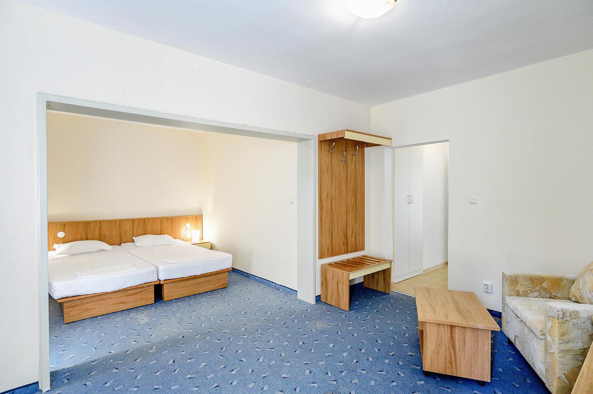 Studio with Balcony, Sea View and Free parking - Photo 2