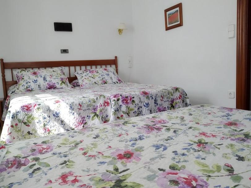 Deluxe Double Room (2 Adults + 1 Child) photo 1
