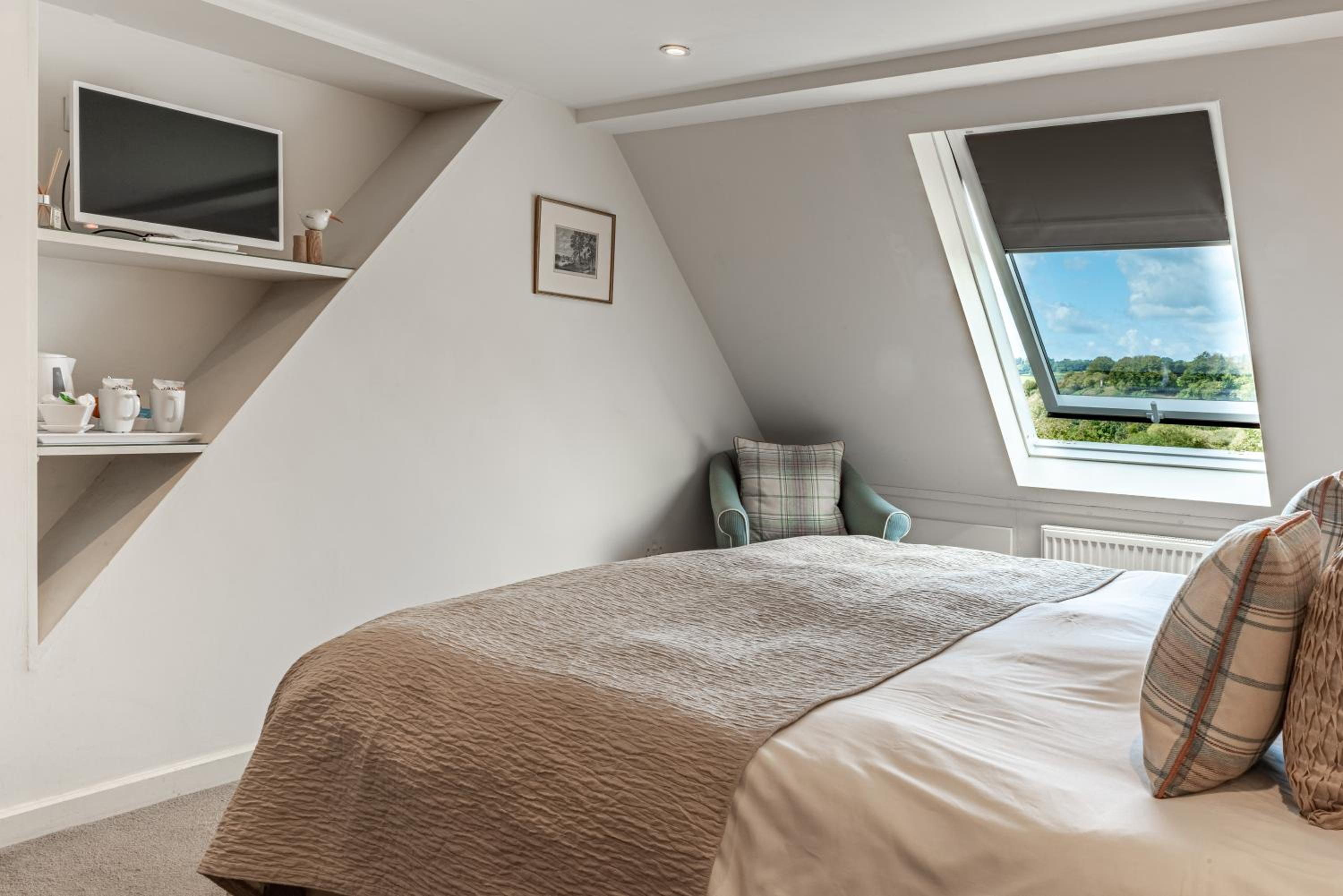 Superior Double Room - Photo 1