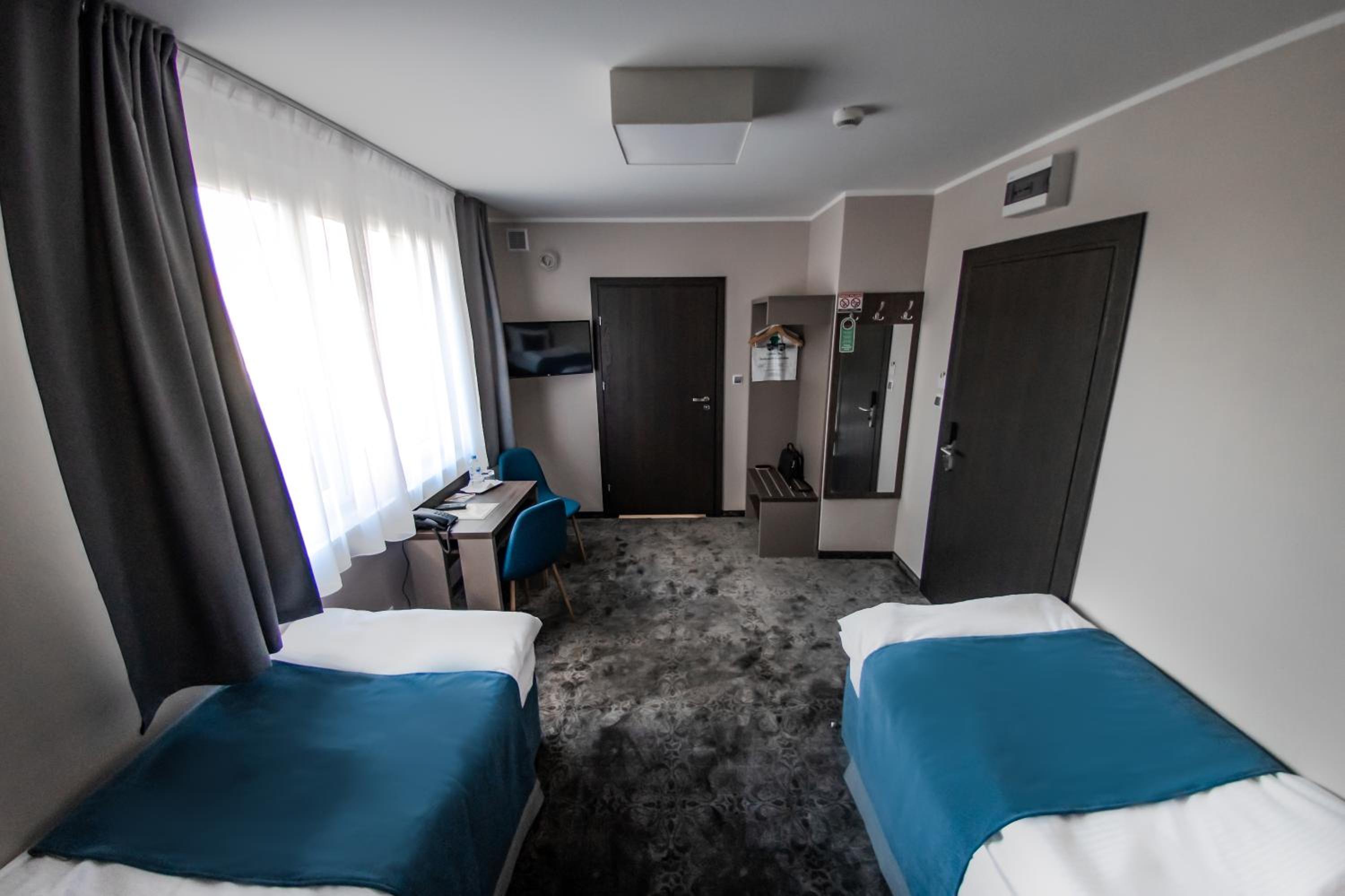 Comfort Twin Room photo 3