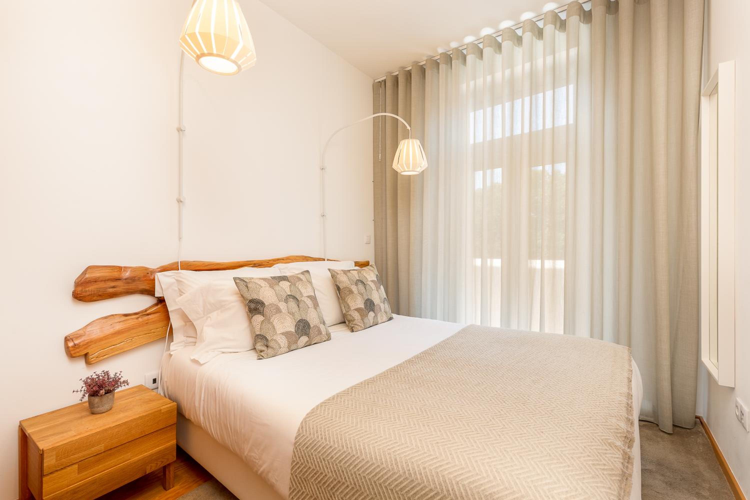 One-Bedroom Apartment with Balcony photo 1
