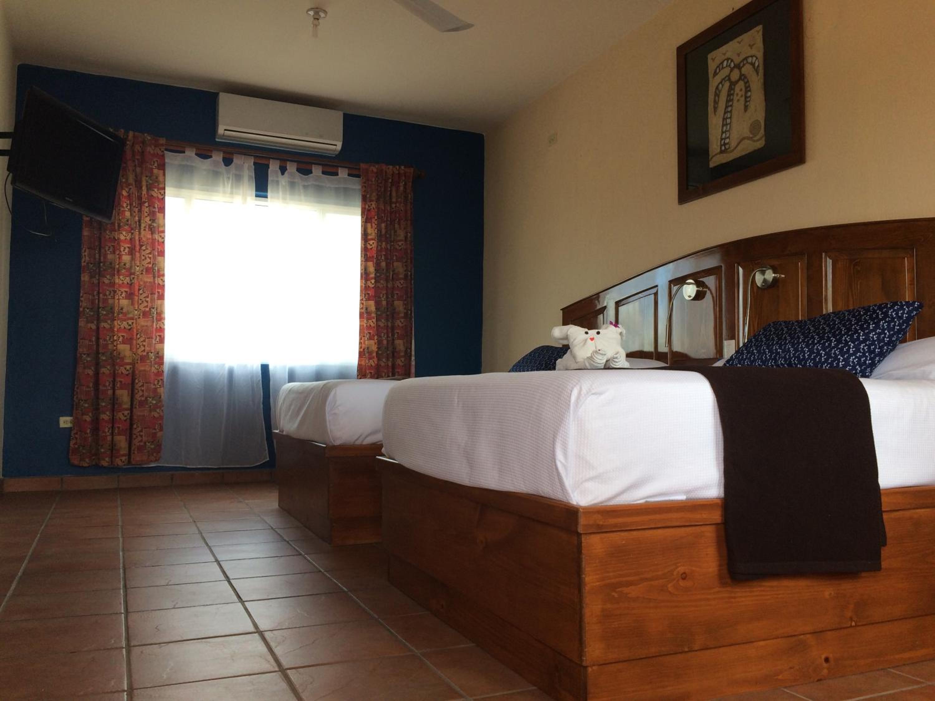 Standard Double or Twin Room photo 2