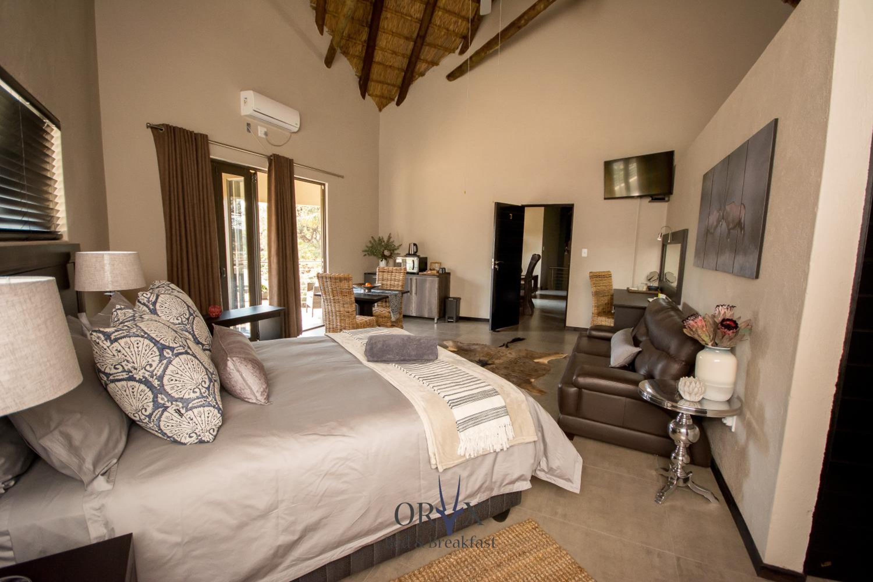 Queen Room with Balcony