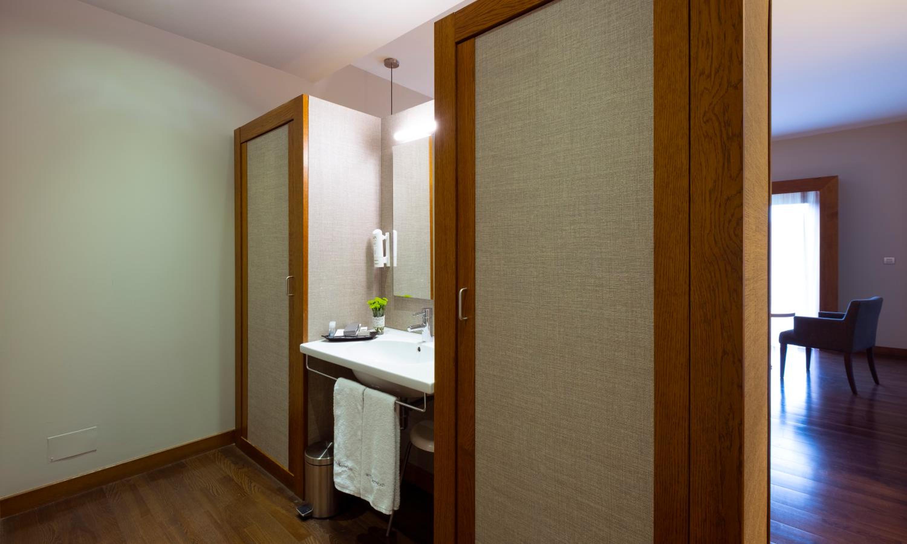 King Double Room - Photo 3