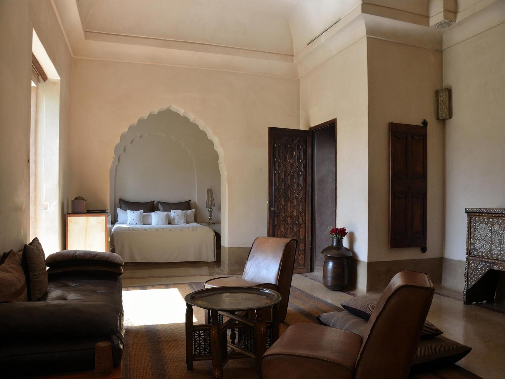 Large Harim-Suite with Private Pool - Photo 1