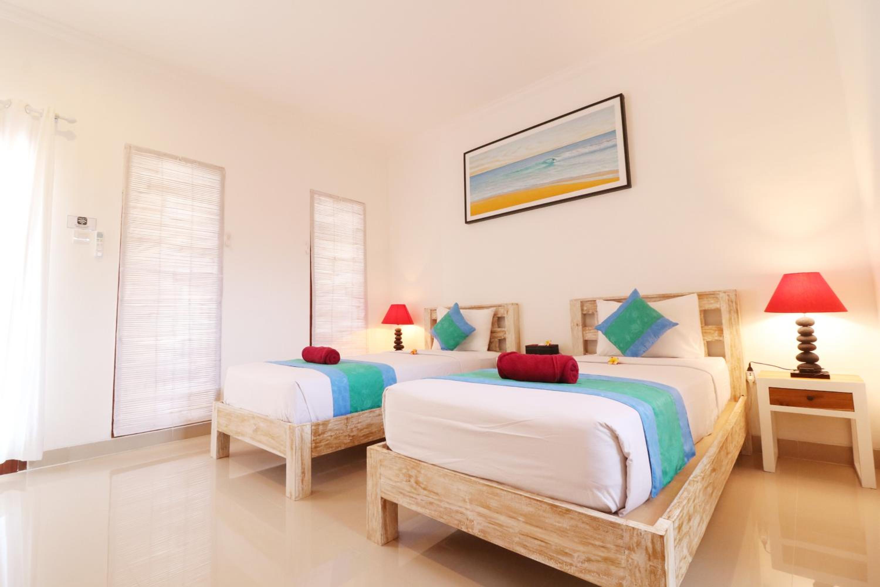 Standard Twin Room