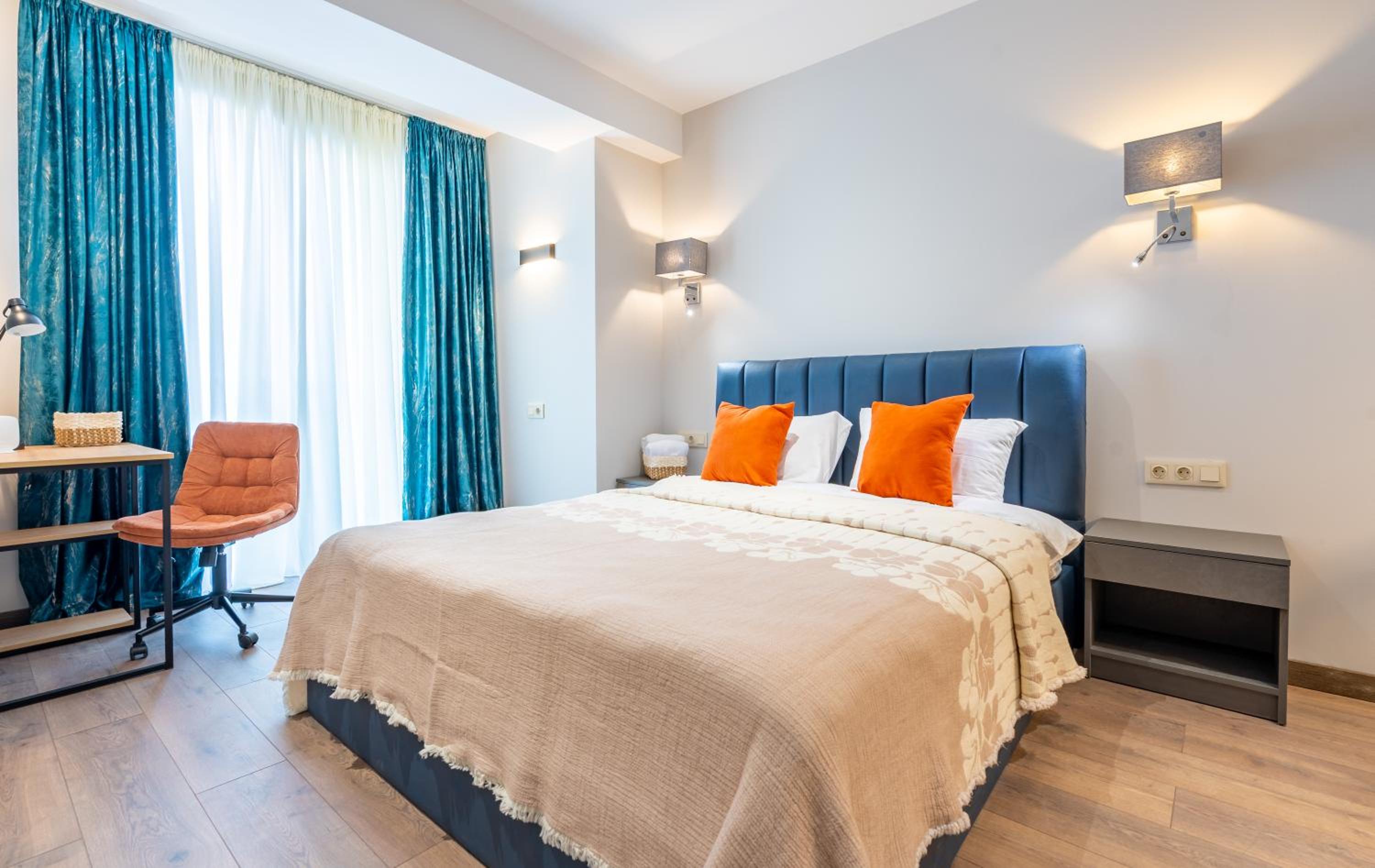 Studio Apartment