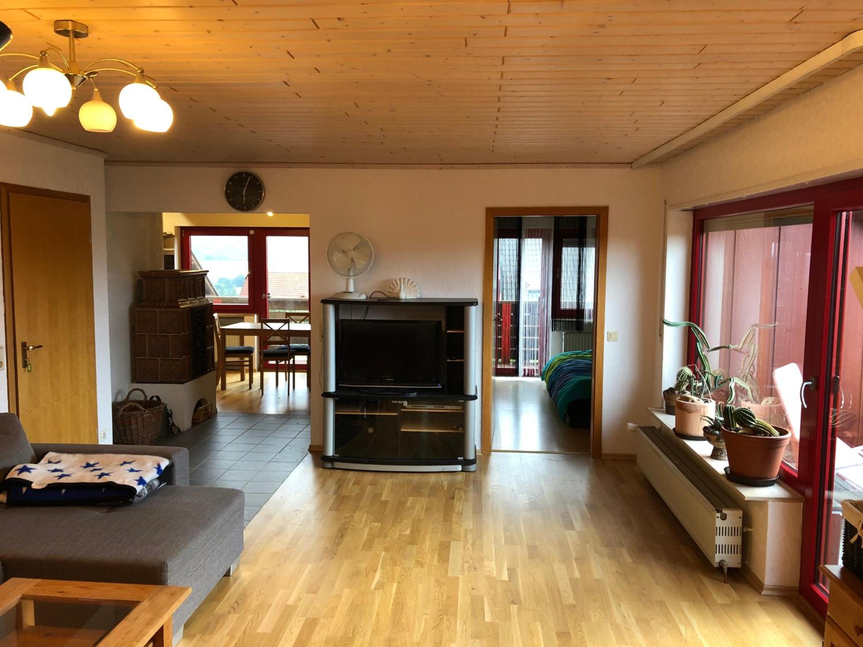 One-Bedroom Apartment photo 1