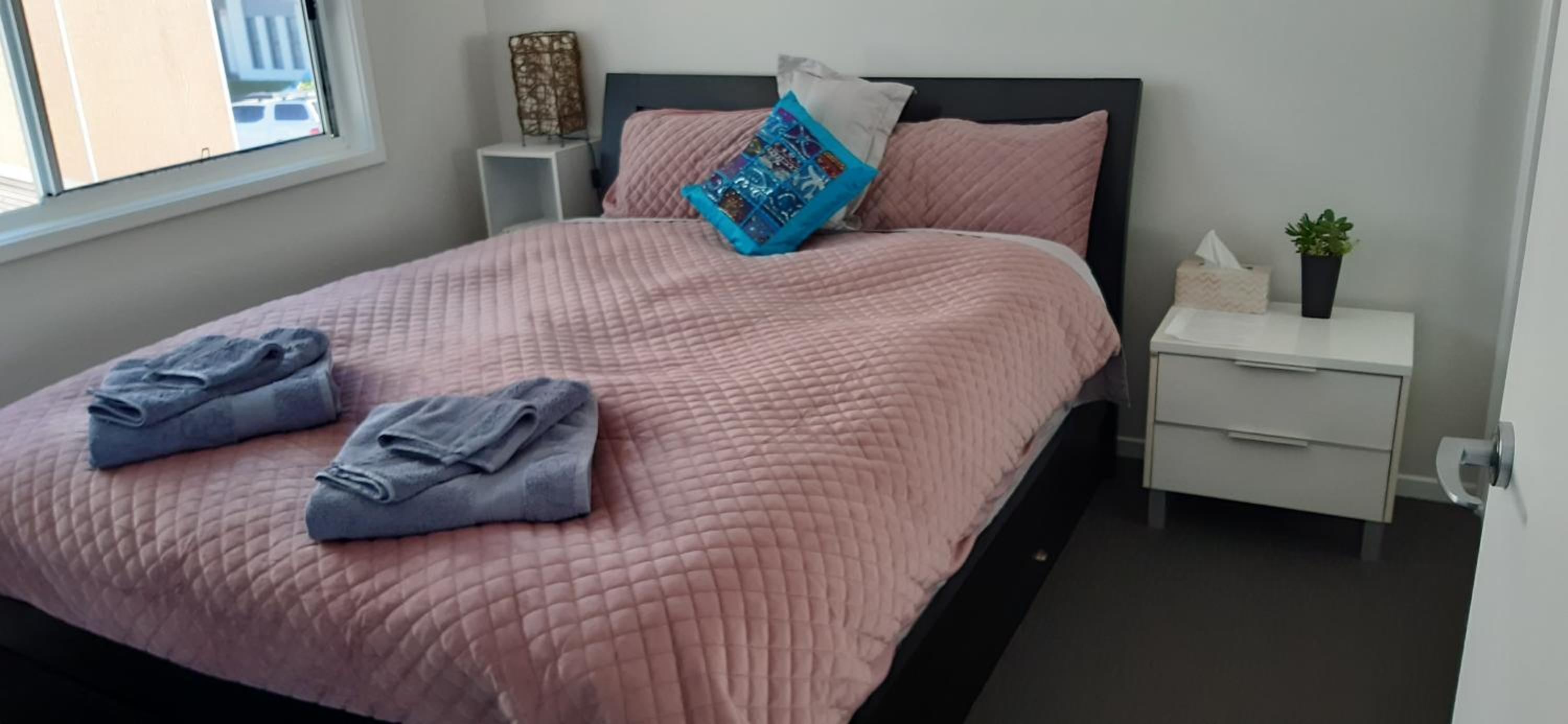 Standard Queen Room - Photo 1