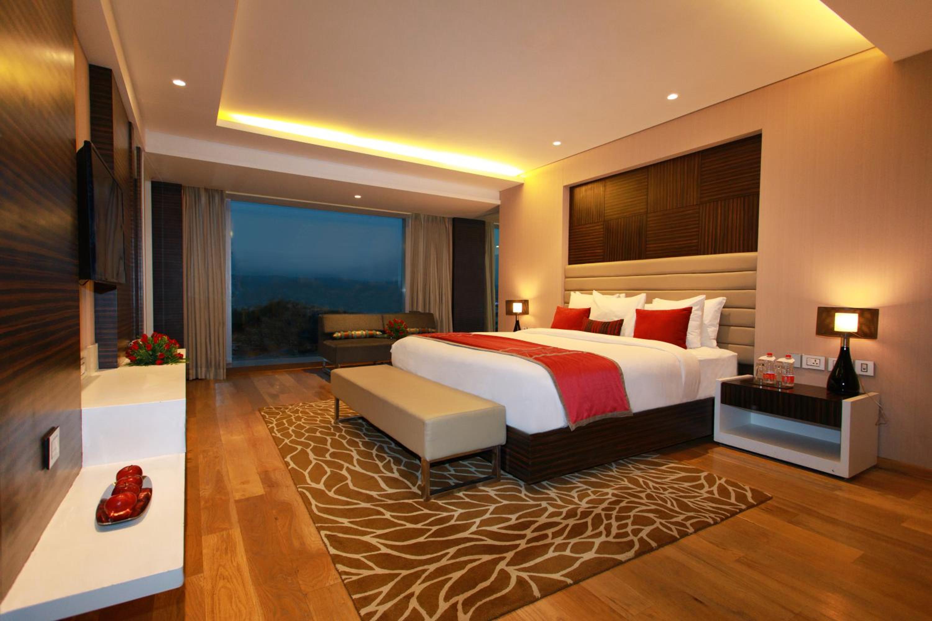 Suite-Enjoy 20% off on Food & Soft Beverages and Spa, In room dining photo 2