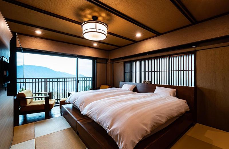 Twin Room with View - Photo 4