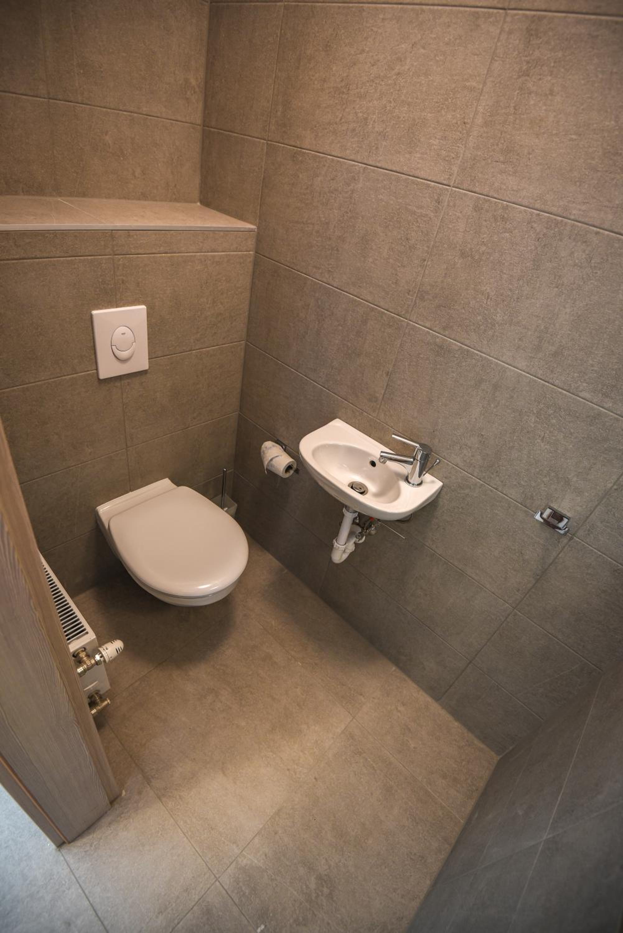 Two-Bedroom Apartment - Photo 12