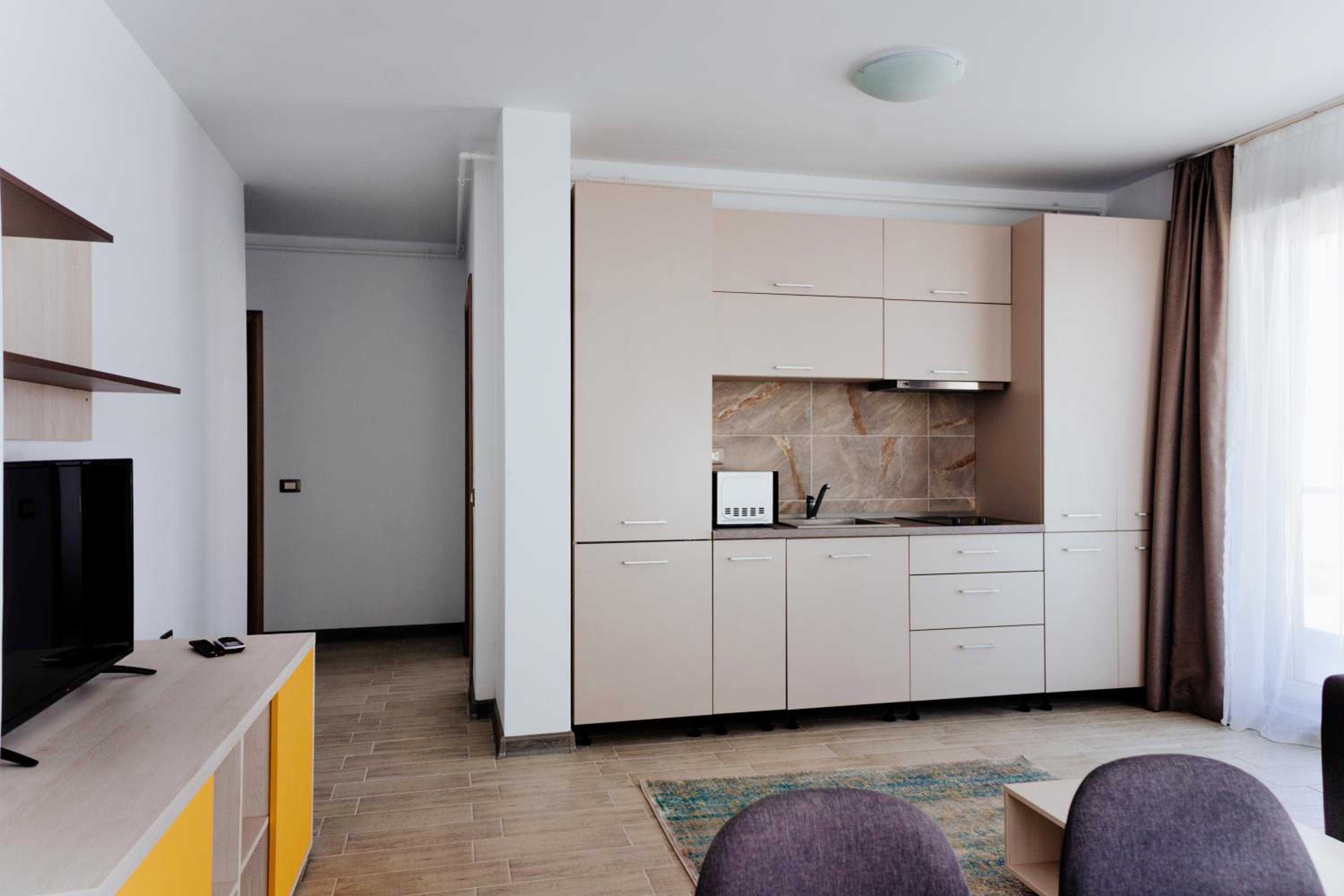 Two-Bedroom Apartment - Photo 5